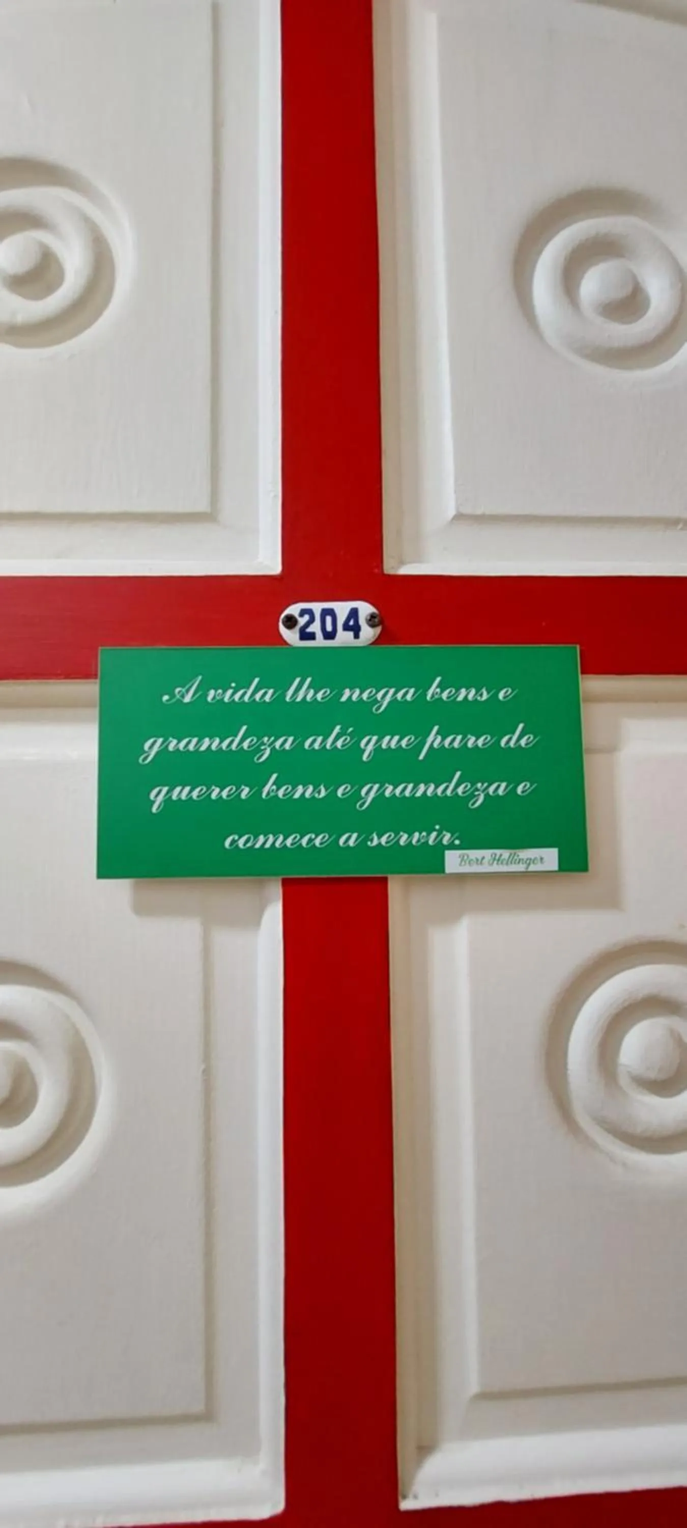 Text overlay in Hotel Casa Bonita