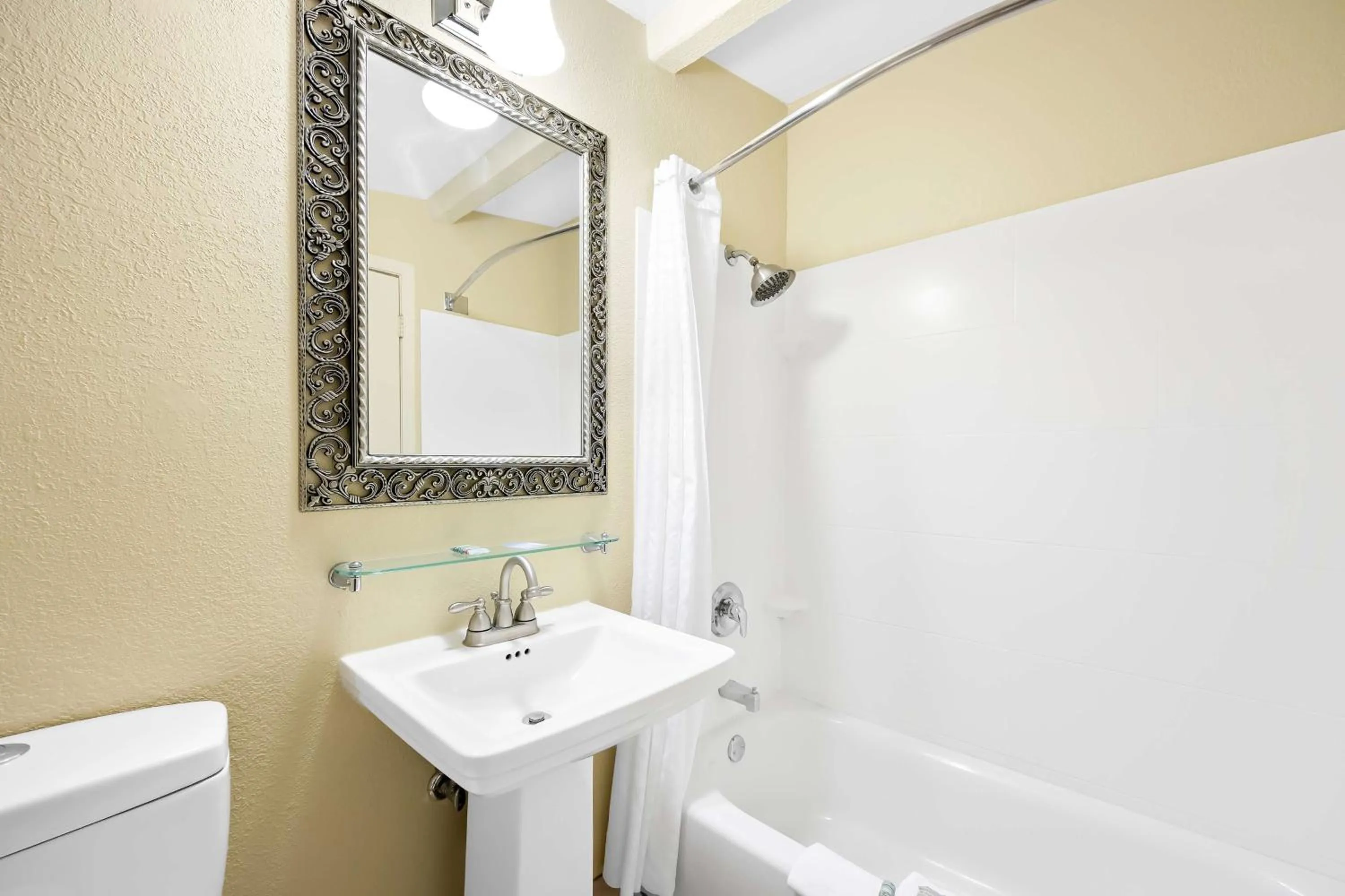 Bathroom in Best Western Coach House