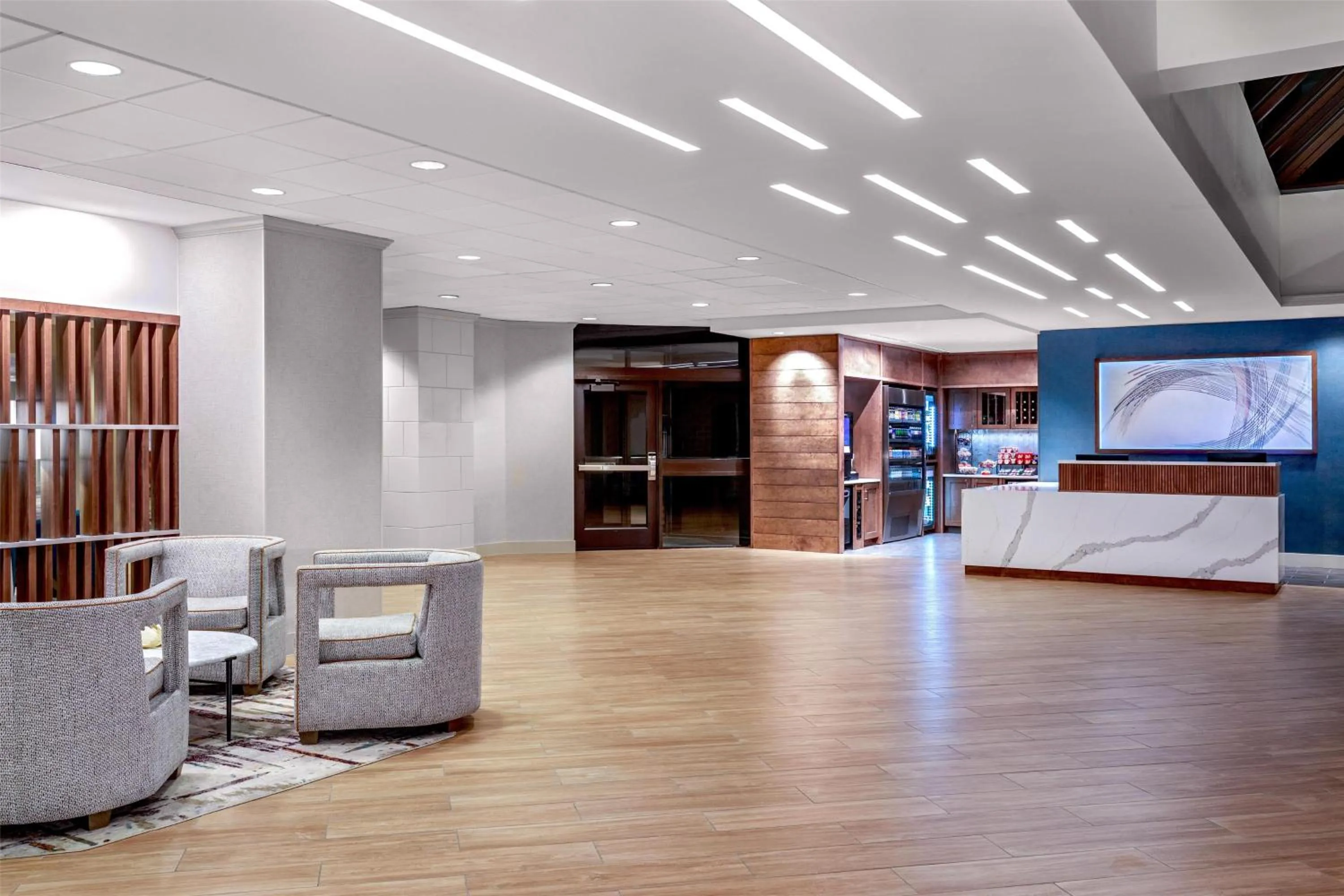 Lobby or reception in DoubleTree by Hilton Boston/Westborough