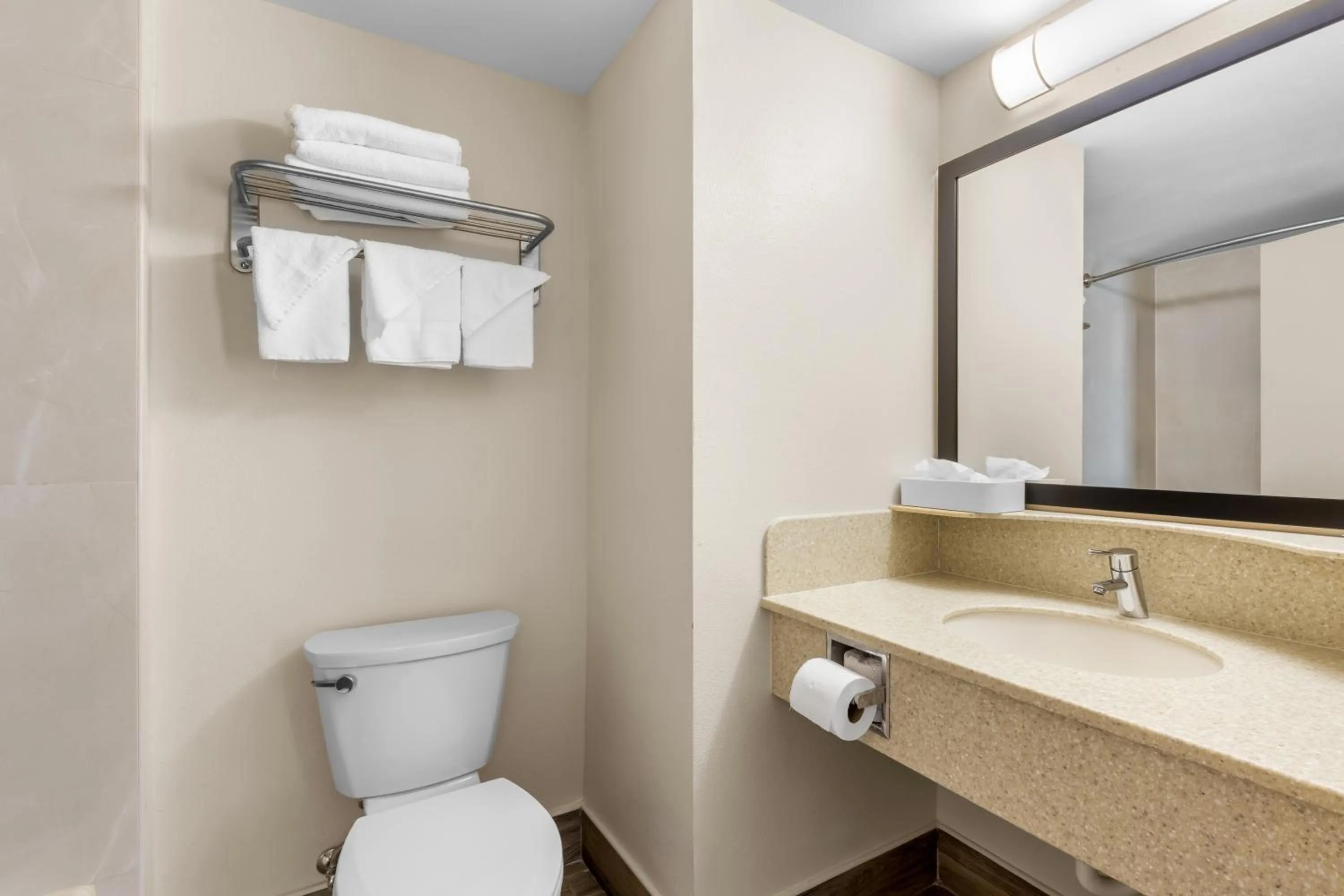 Econo Lodge Woodbridge