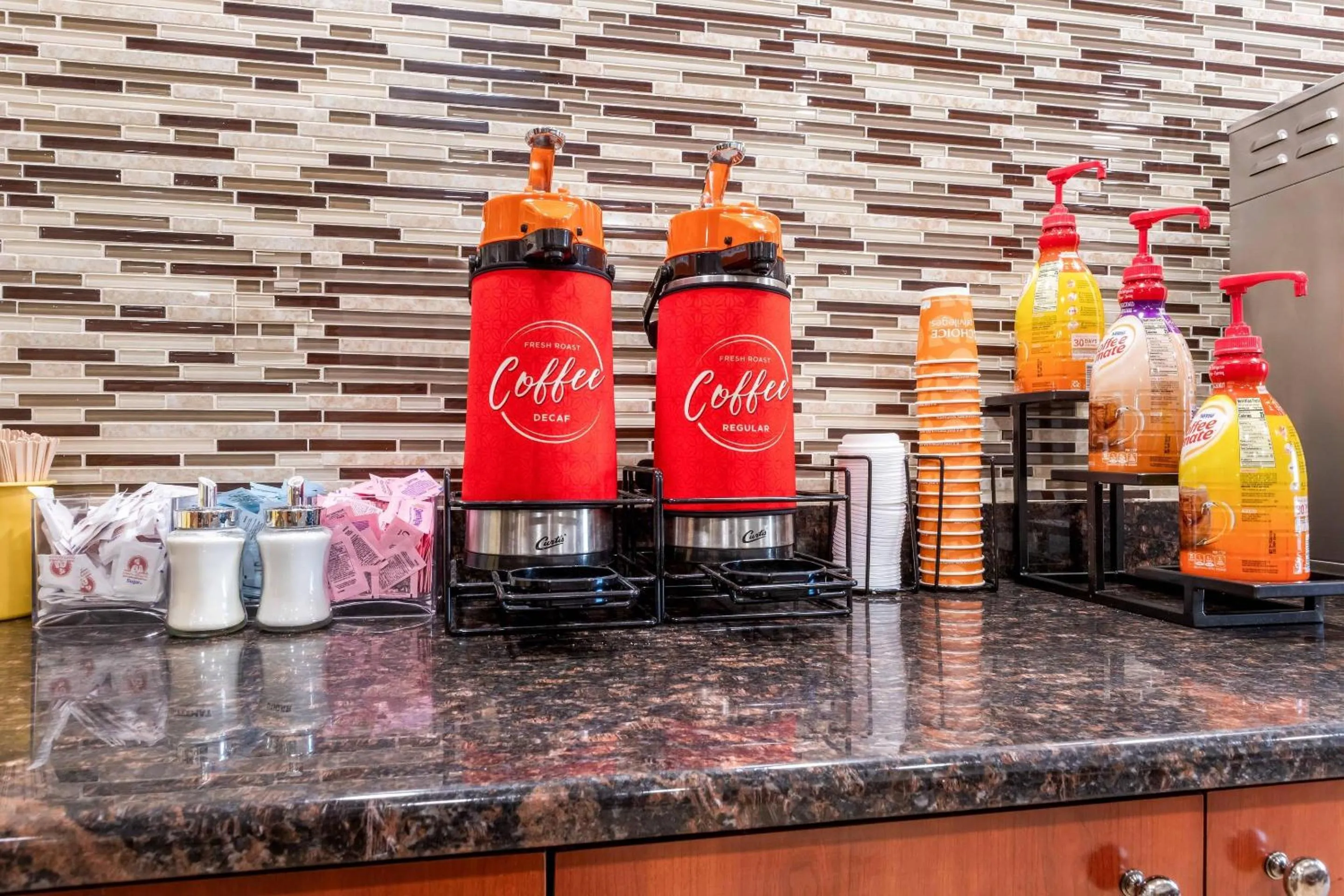 Breakfast in Econo Lodge Woodbridge