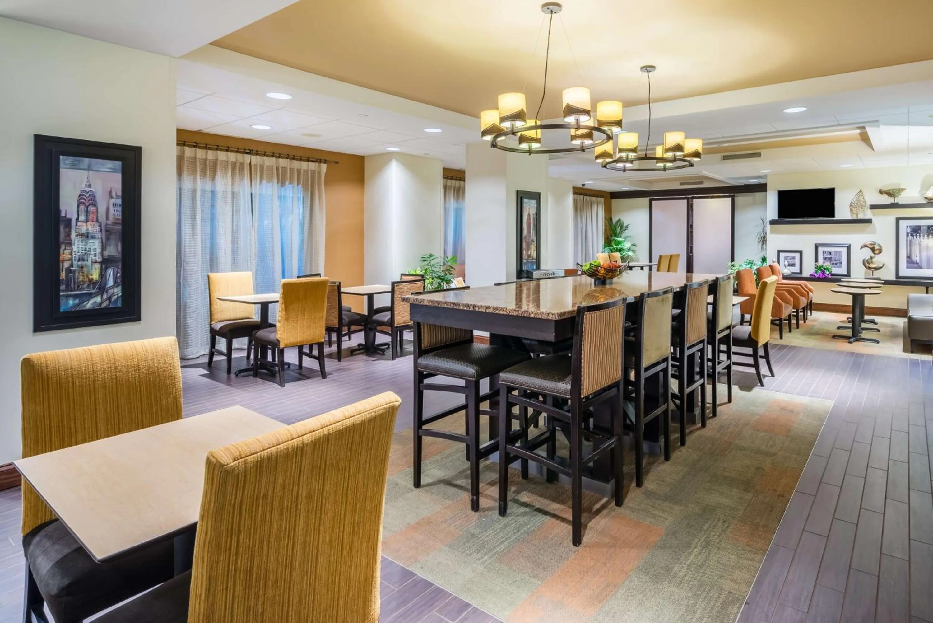 Restaurant/places to eat in Hampton Inn Clifton Park