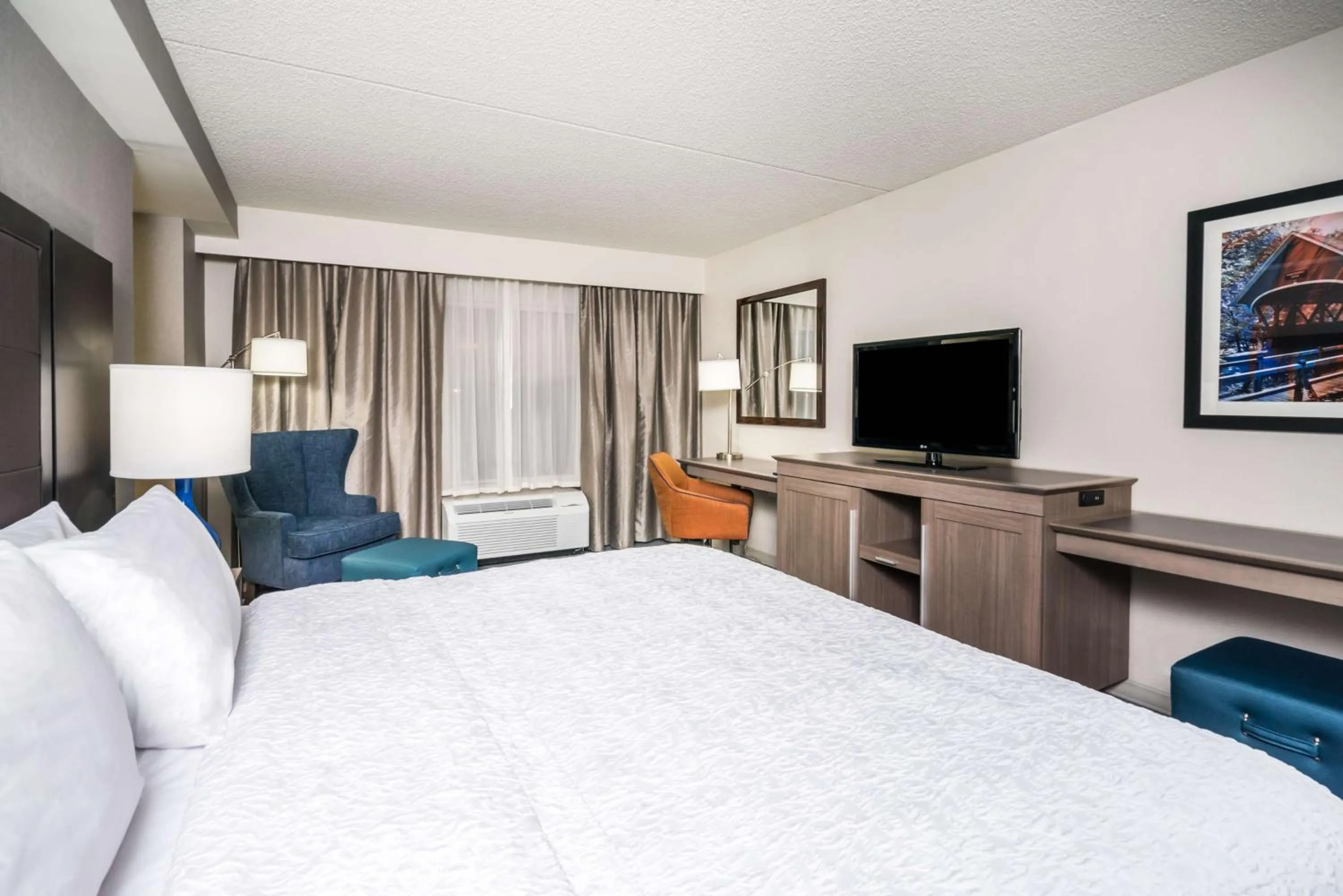 Bed in Hampton Inn Clifton Park