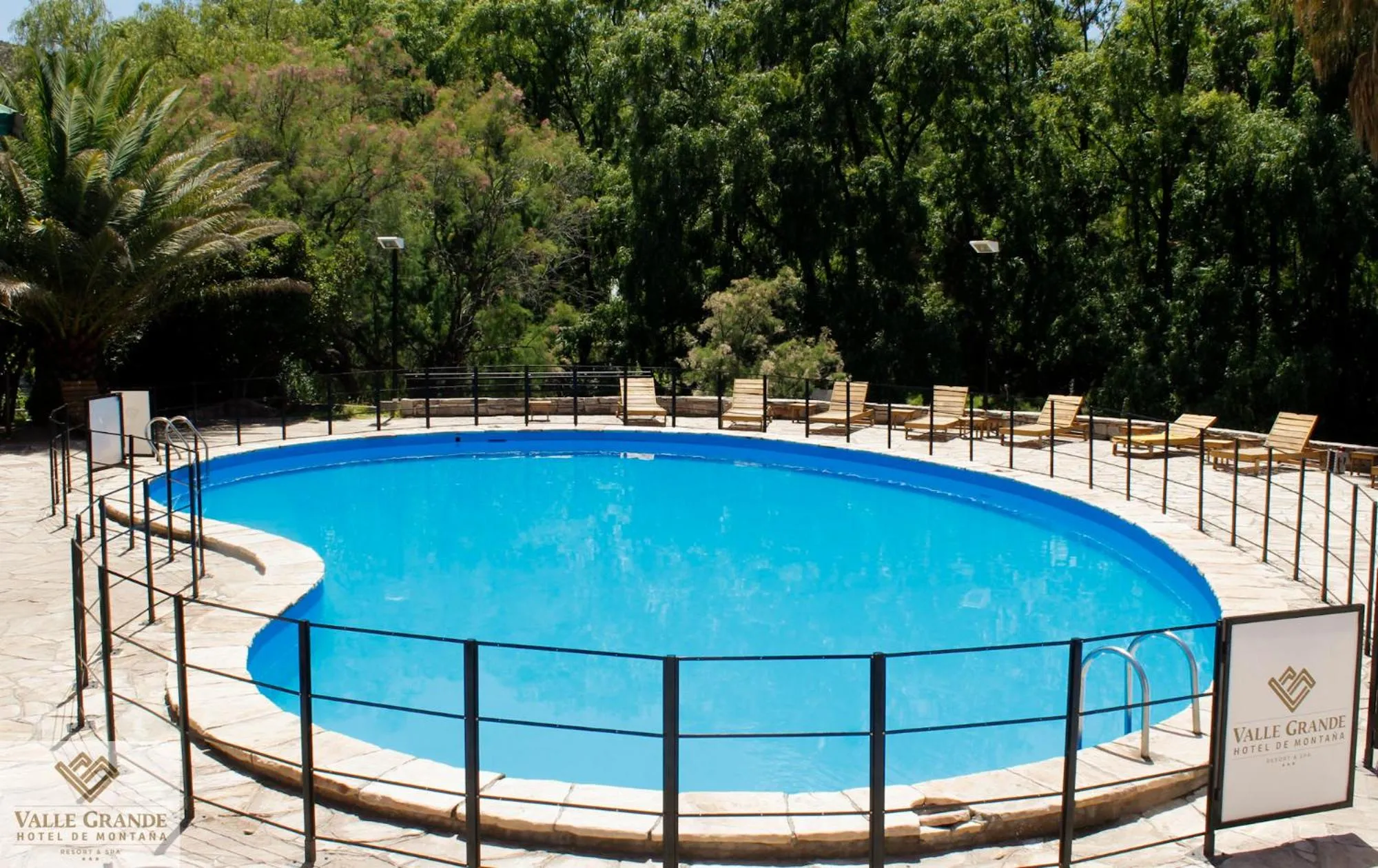 Day in Hotel Valle Grande