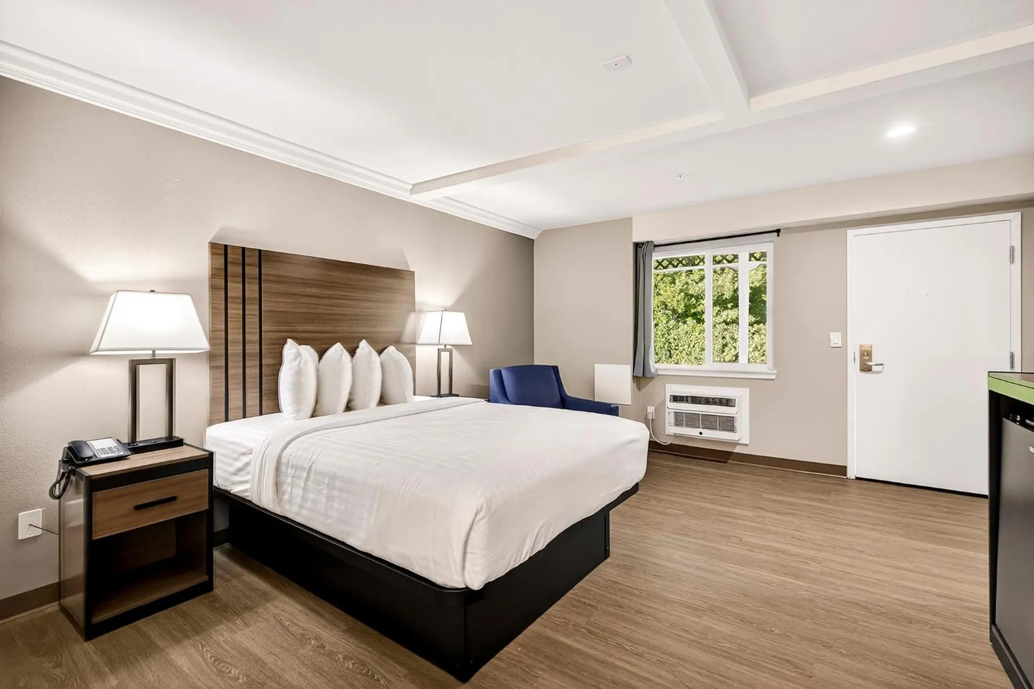 Bed in Northern Queen Inn