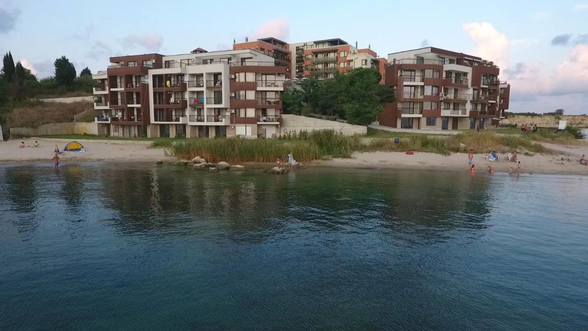 Akrotiria Beach Apart Complex