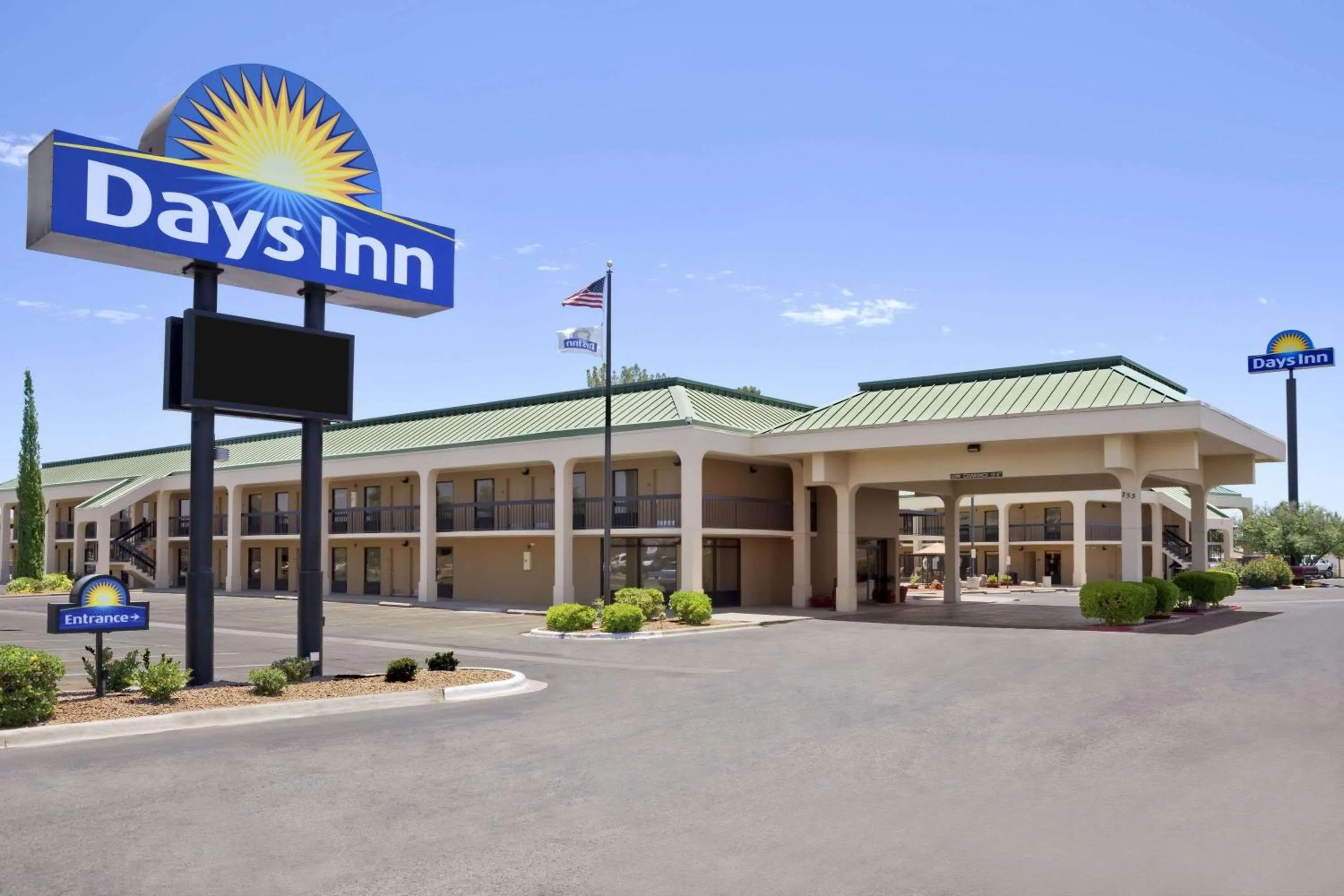 Property building in Days Inn by Wyndham Las Cruces