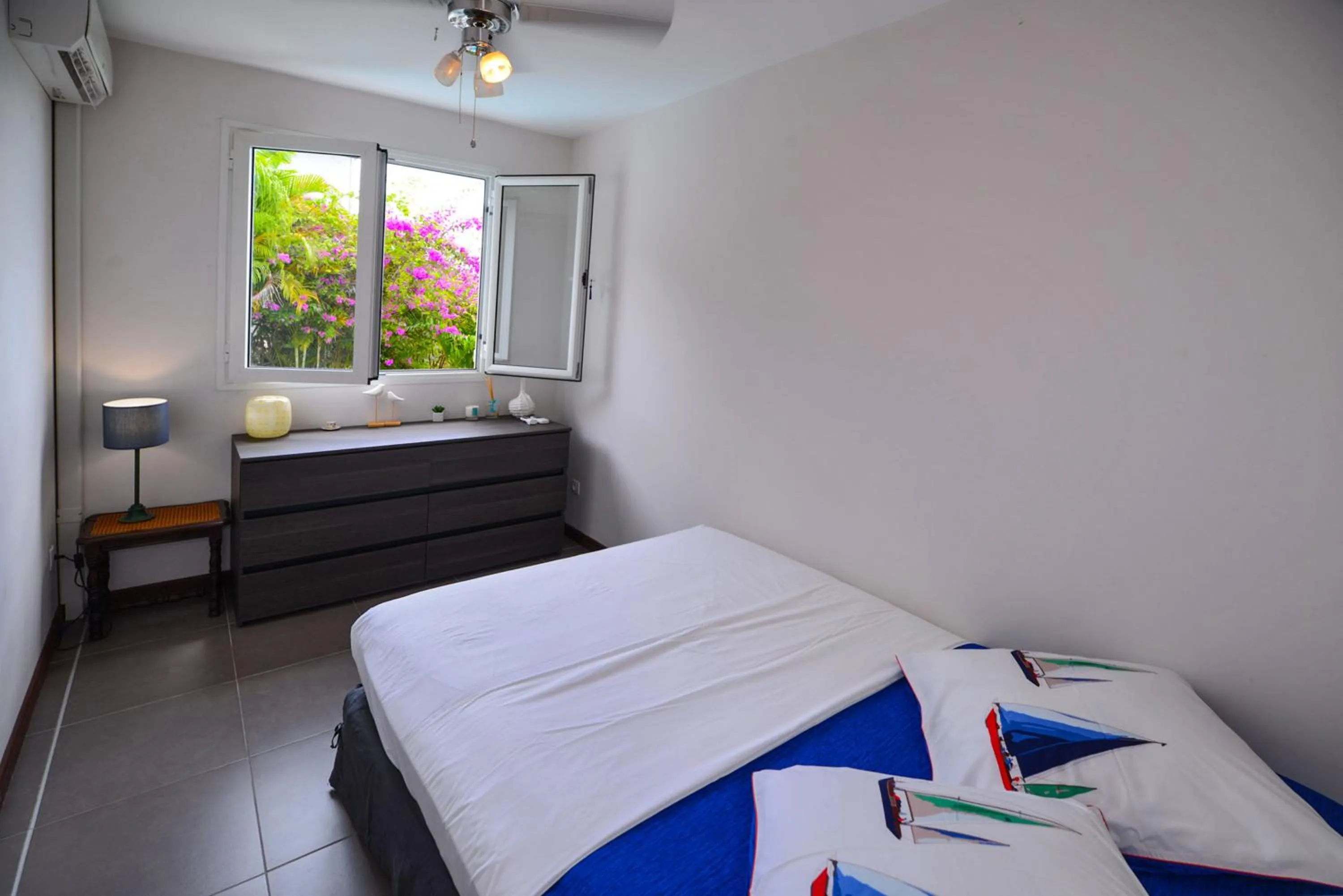 Bed in Alyzes Diamant