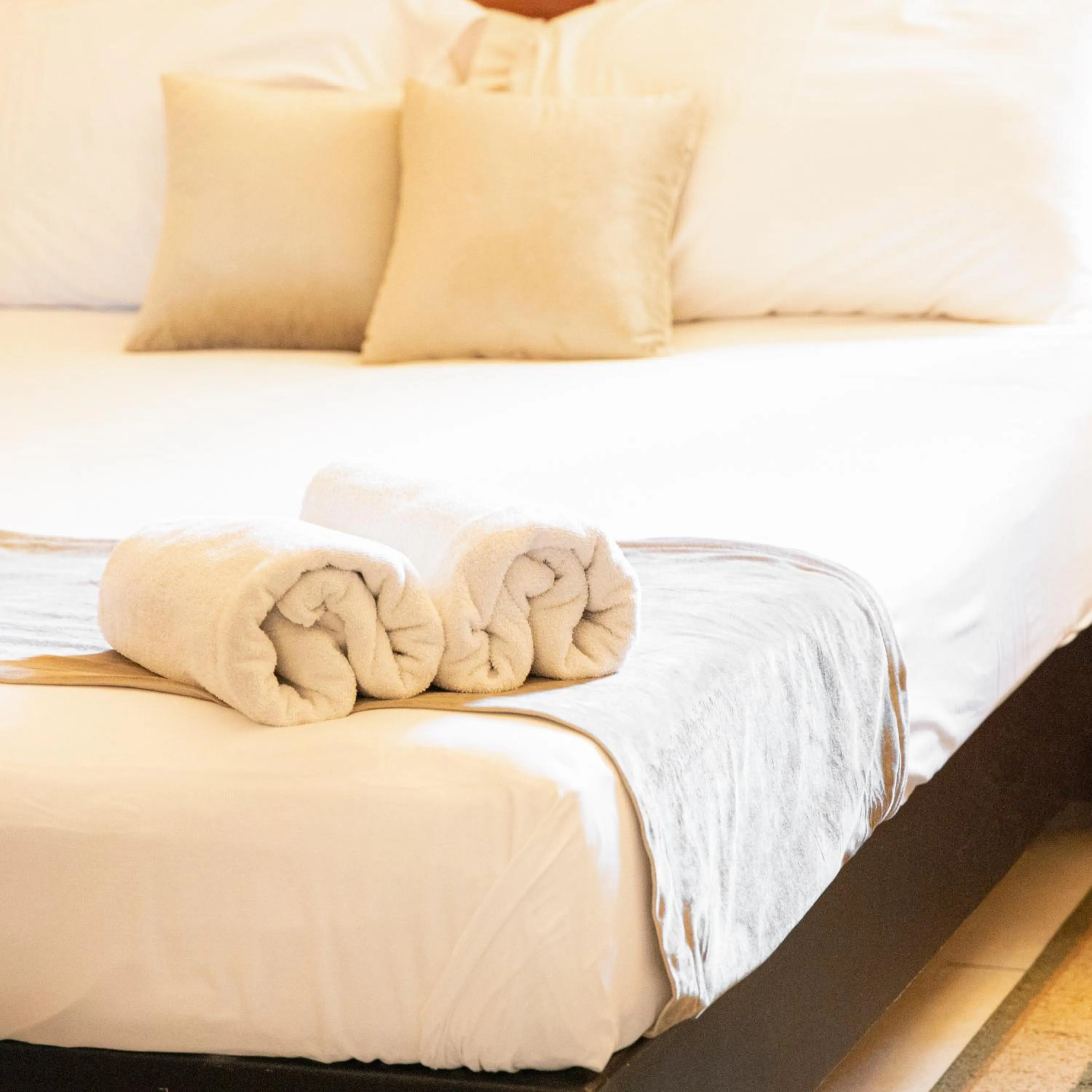 Bedroom, Bed in Byblos Comfort Hotel