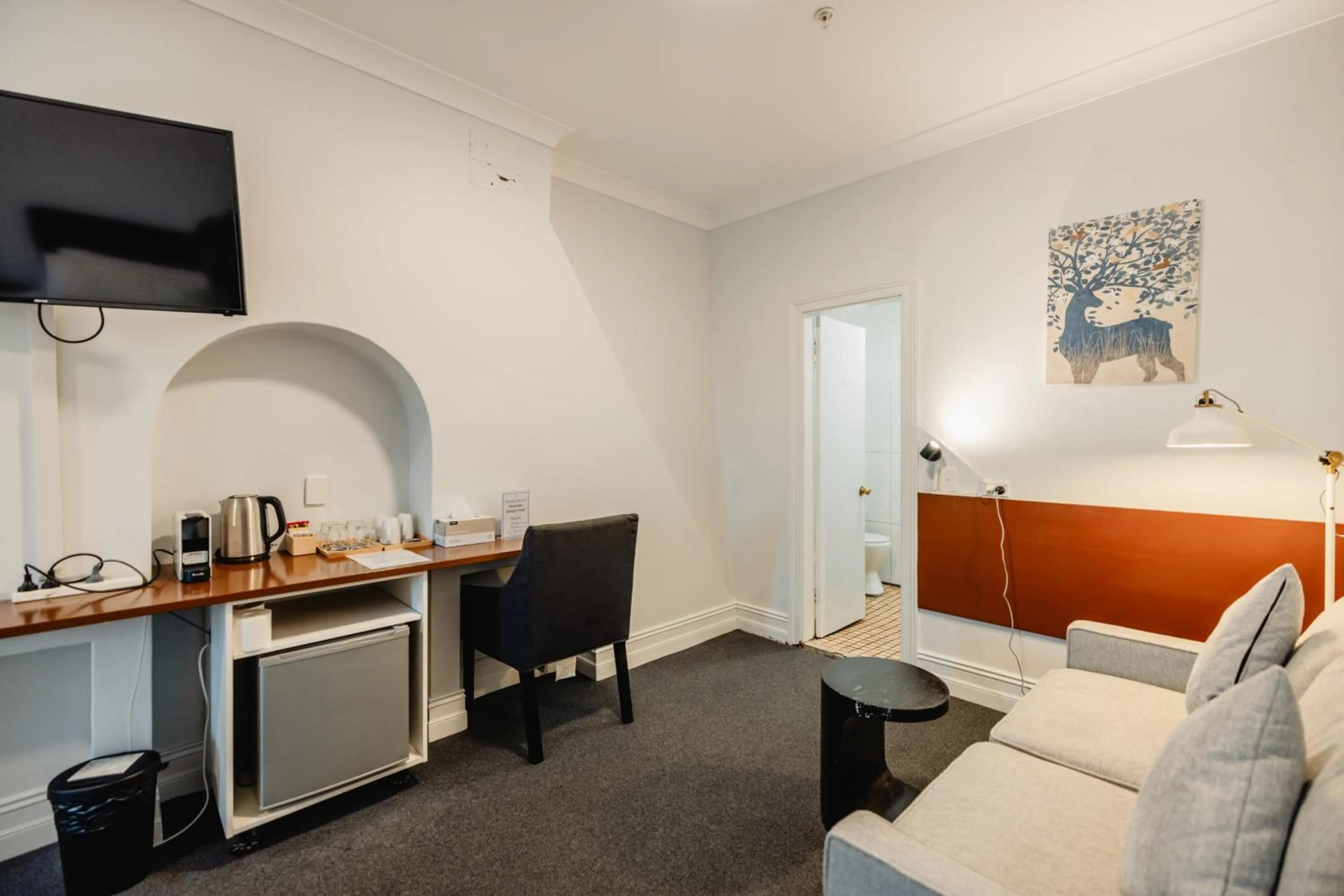 hair dresser in Newtown Cozy Stays