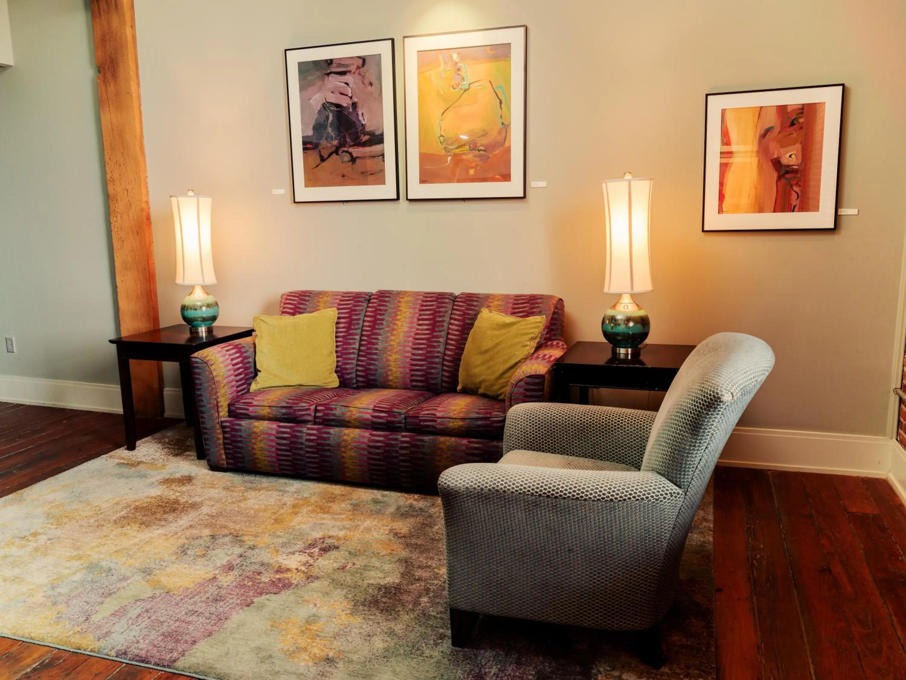 Living room in Lancaster Arts Hotel