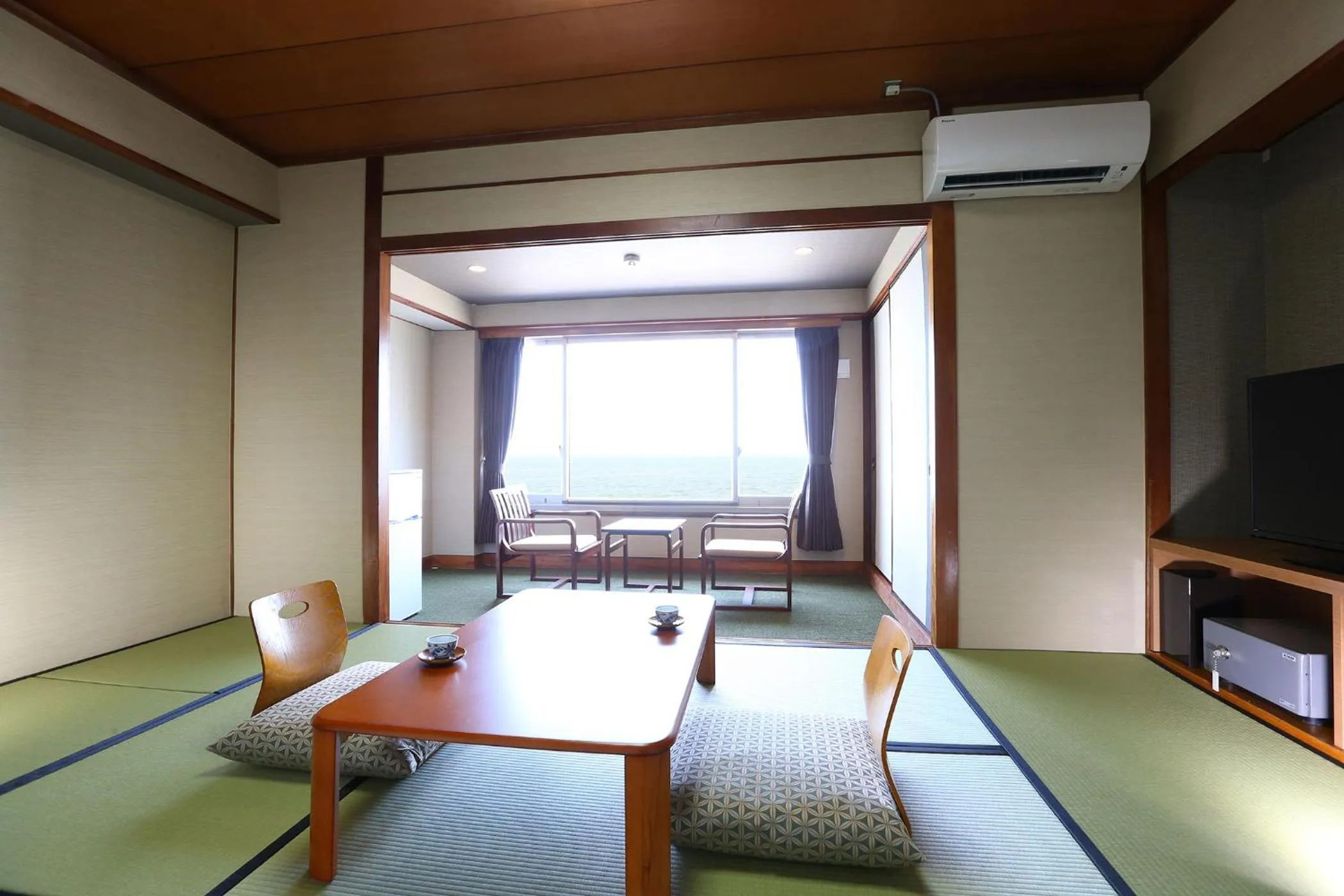 Photo of the whole room in Ooedo Onsen Monogatari Beppu Seifu