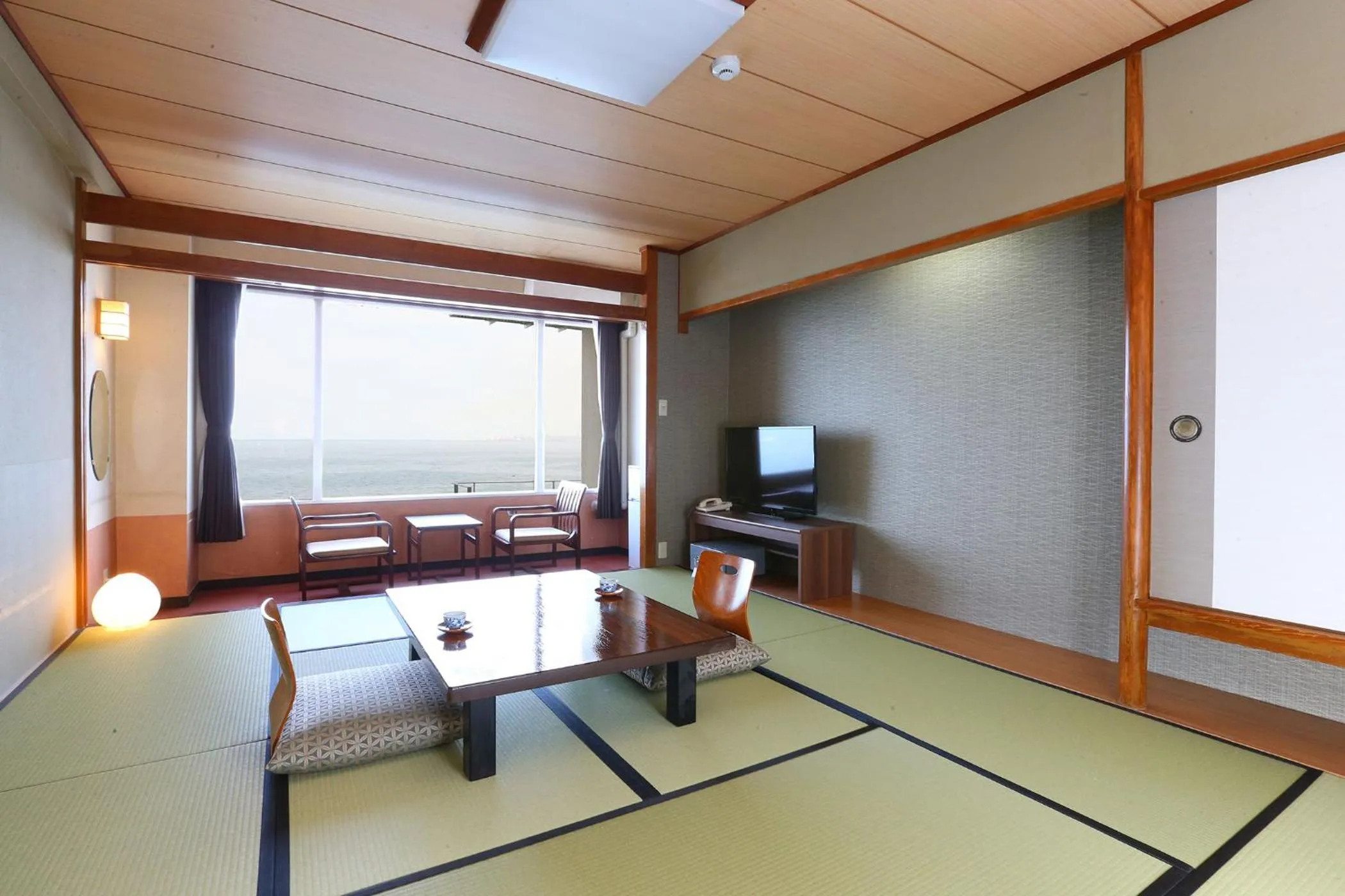 Photo of the whole room in Ooedo Onsen Monogatari Beppu Seifu