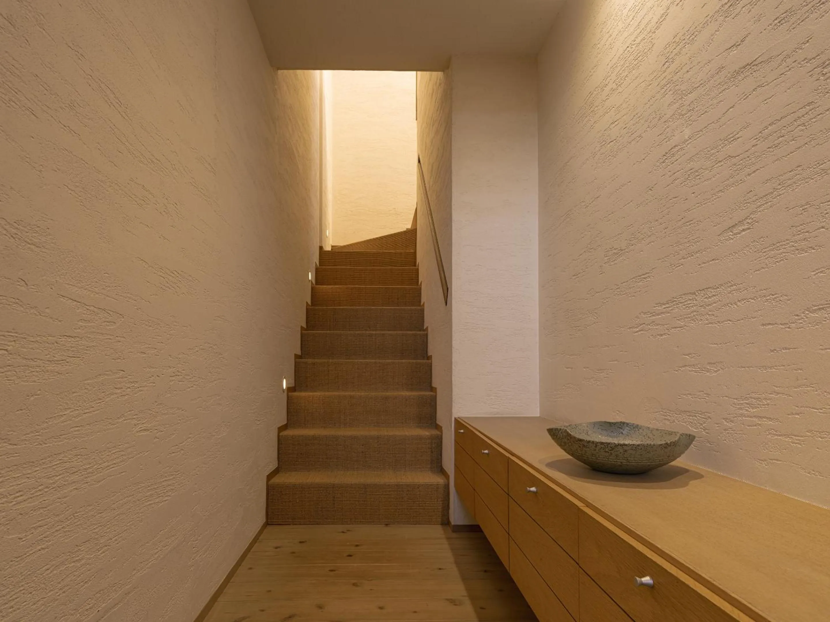 Decorative detail in OTARU RETREAT by Onko Chishin