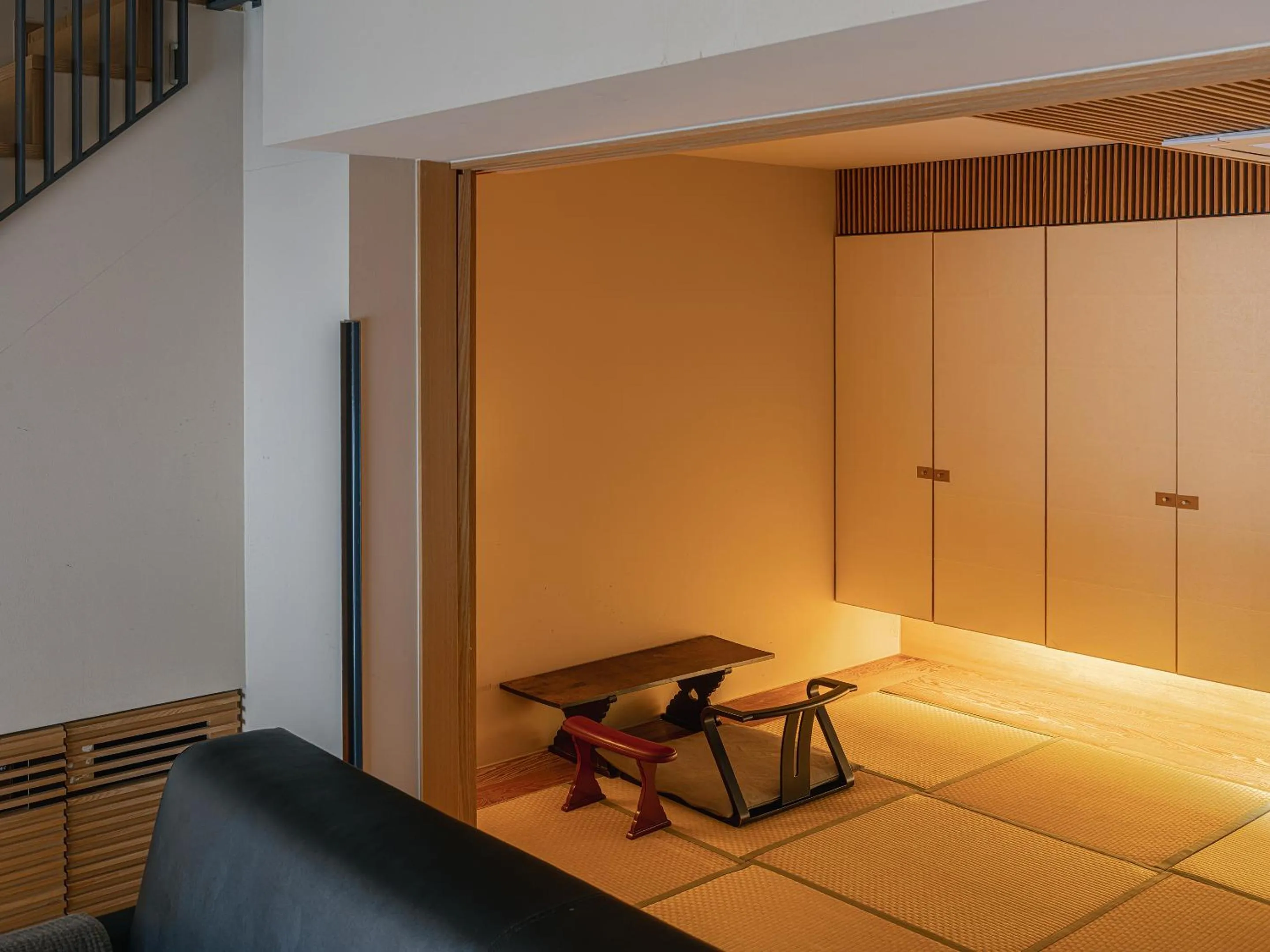 Decorative detail in OTARU RETREAT by Onko Chishin