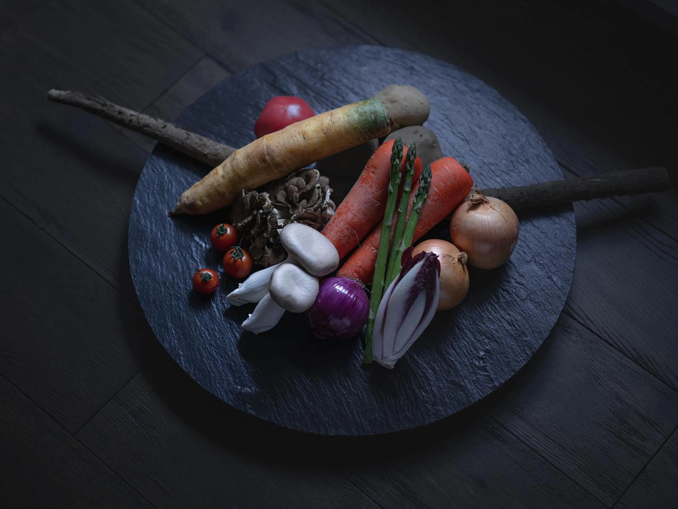 Food and drinks in OTARU RETREAT by Onko Chishin