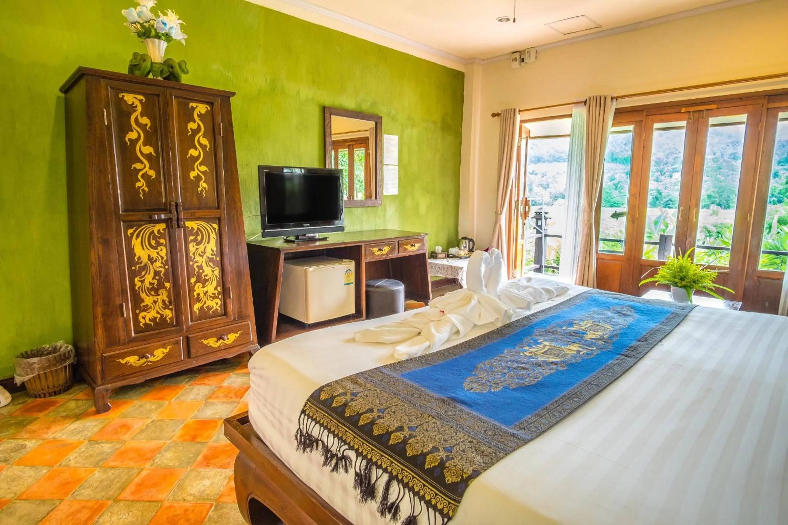 TV and multimedia, Bed in Pai Vieng Fah Resort