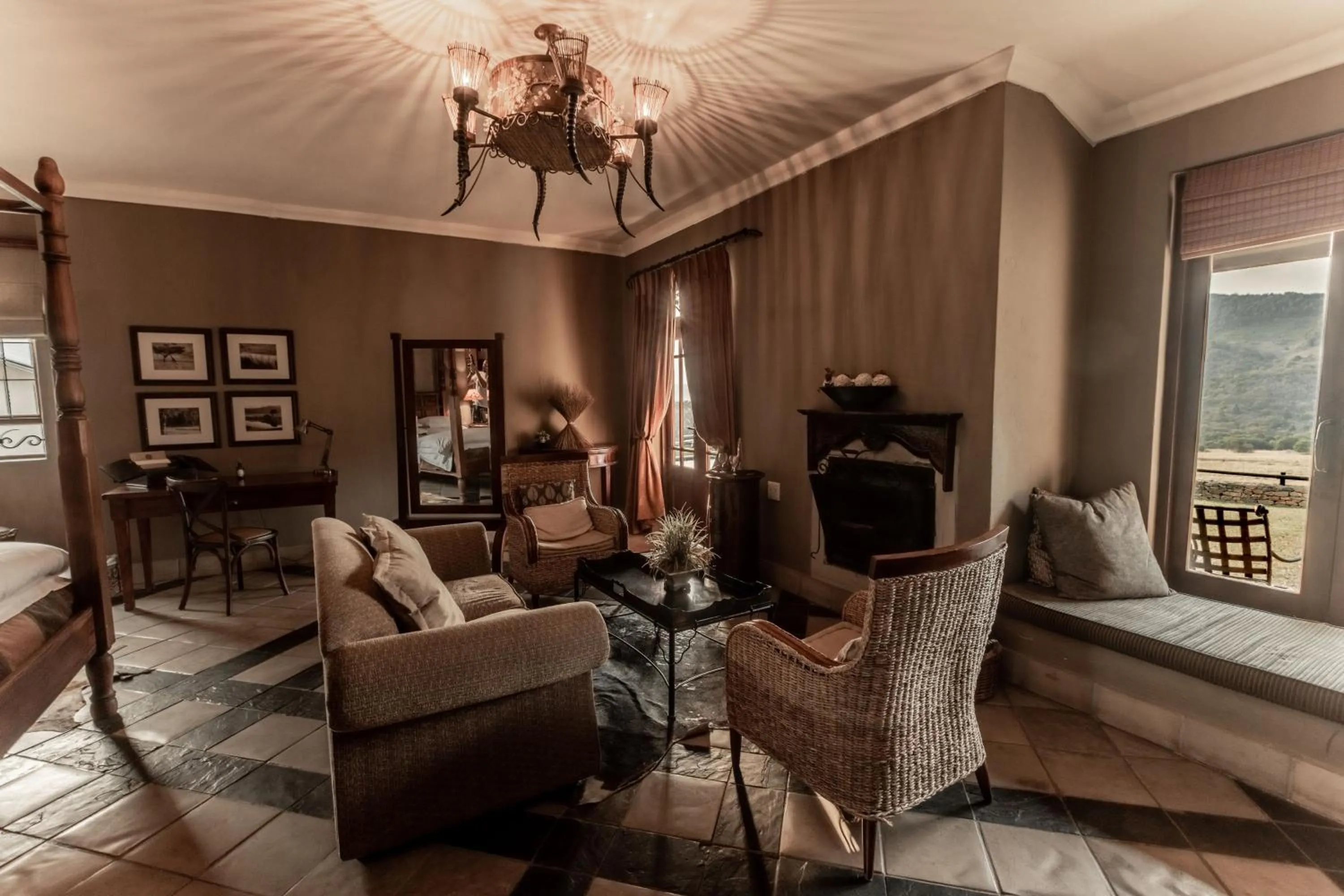 Seating area in Dawsons Game Lodge