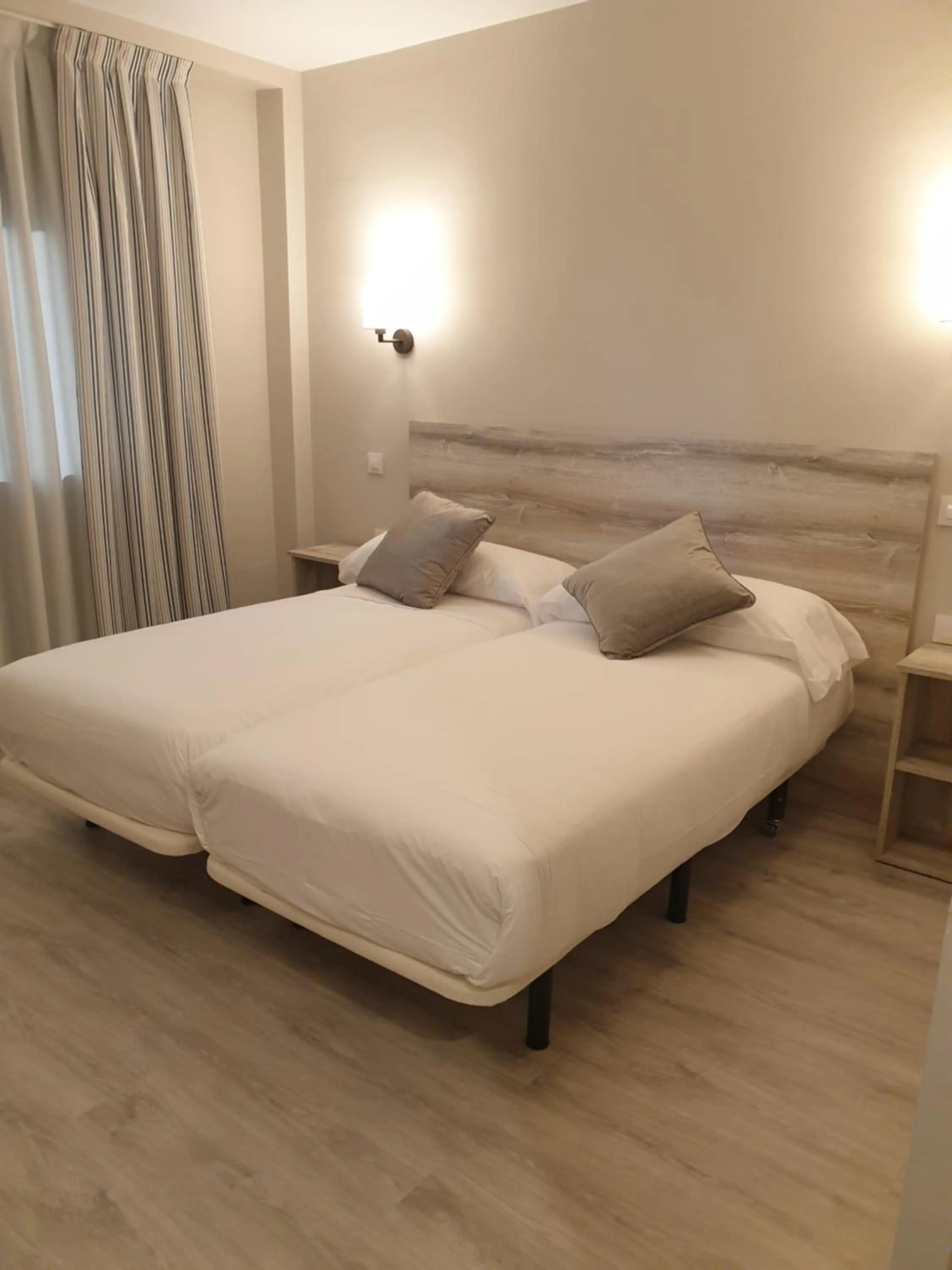 Bed in Hotel Alcarria