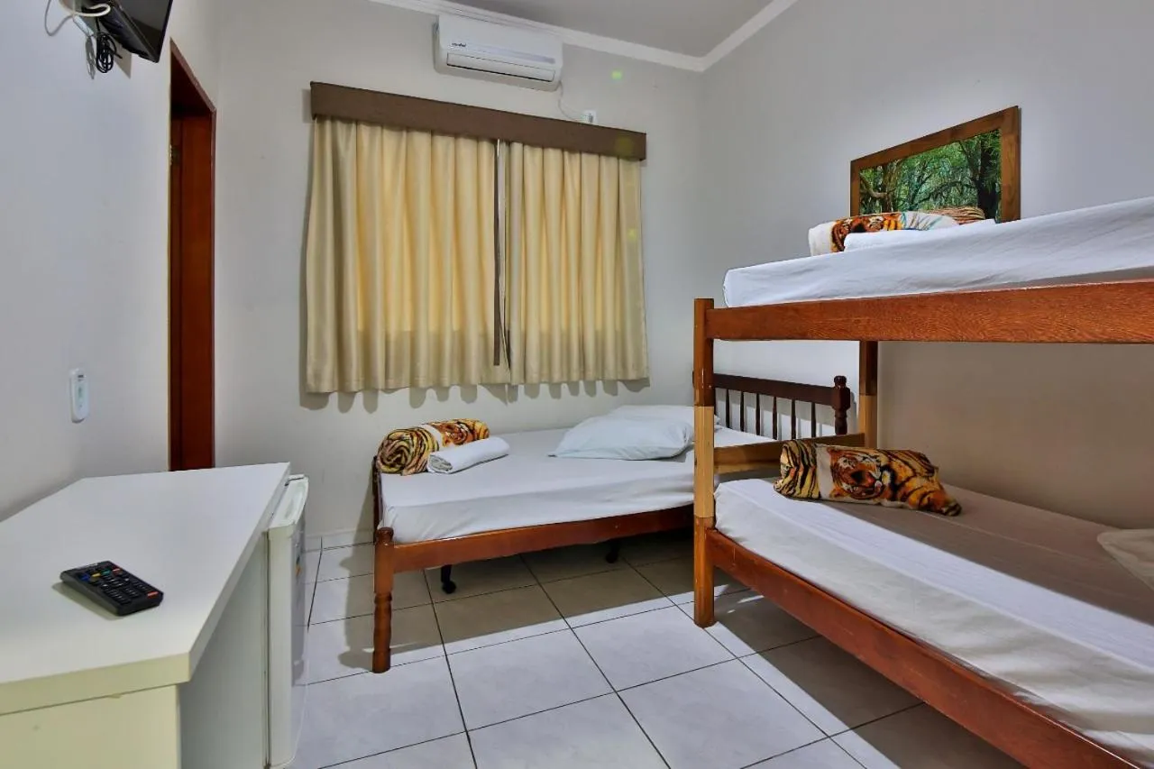 Bed in Hotel Romaria Aparecida