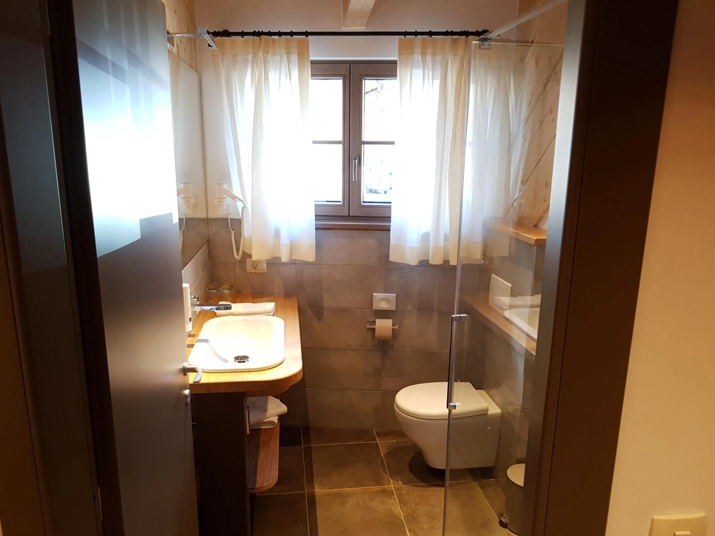 Bathroom in Hotel Vandot