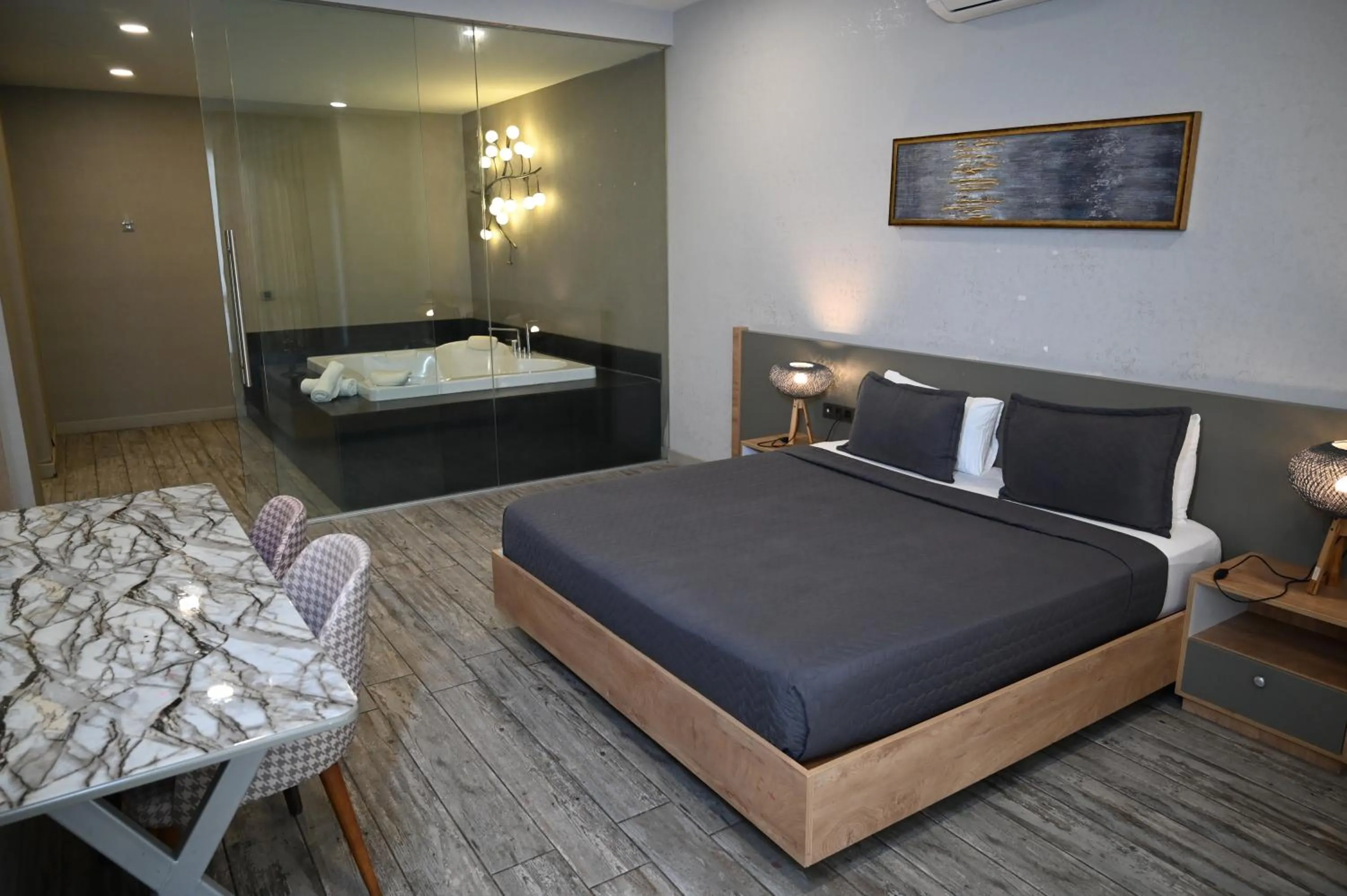 Photo of the whole room, Bed in Agora Suites