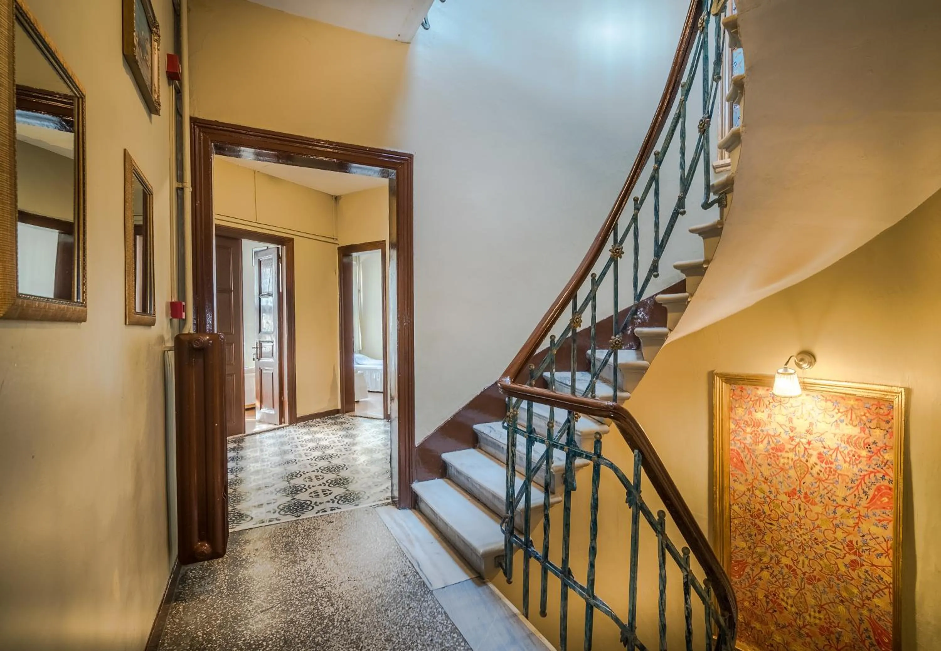 Floor plan in Yeni Hotel