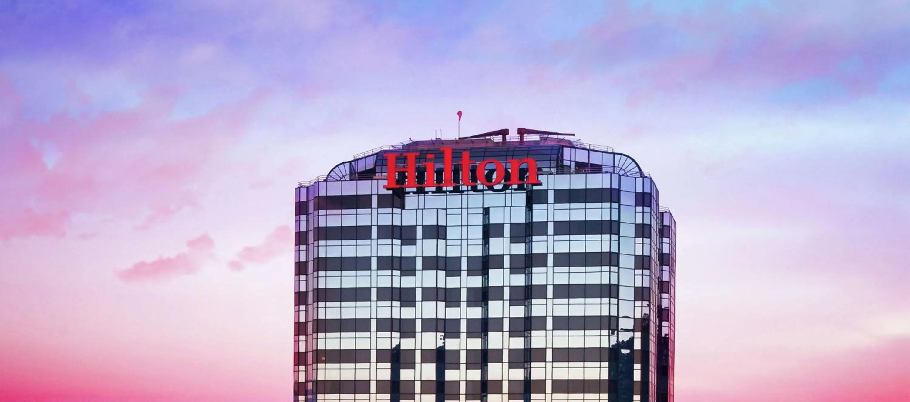 Property building in Hilton Los Angeles-Universal City