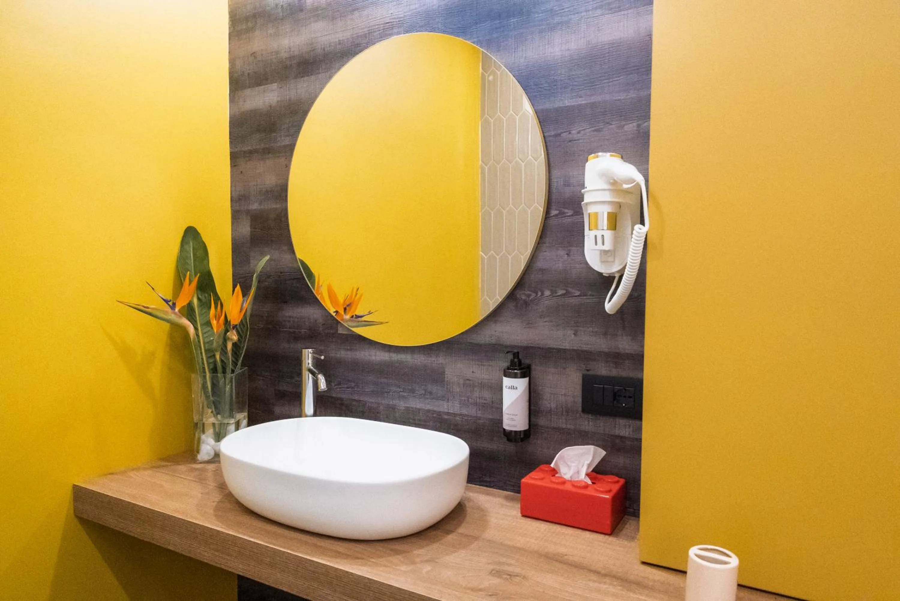 Bathroom in Design Hotel Astra B&B