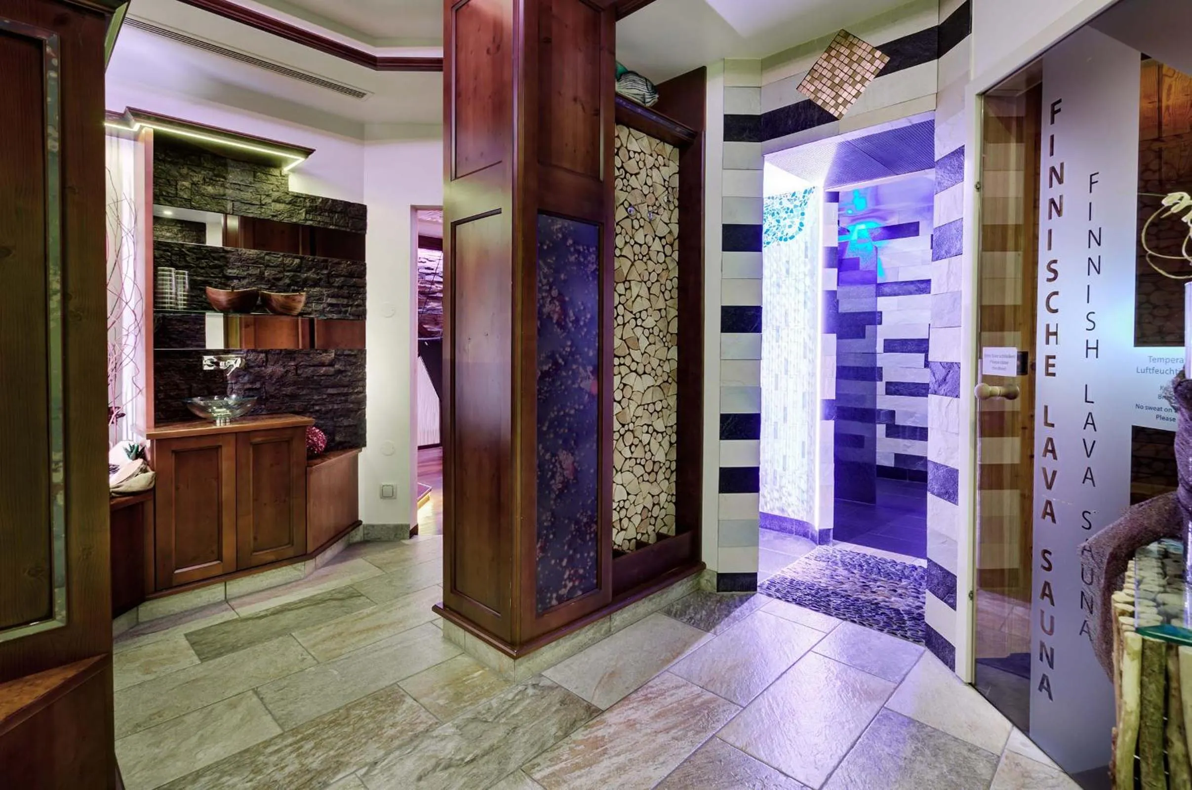 Spa and wellness centre/facilities in Alpinstyle Hotel Ischgl