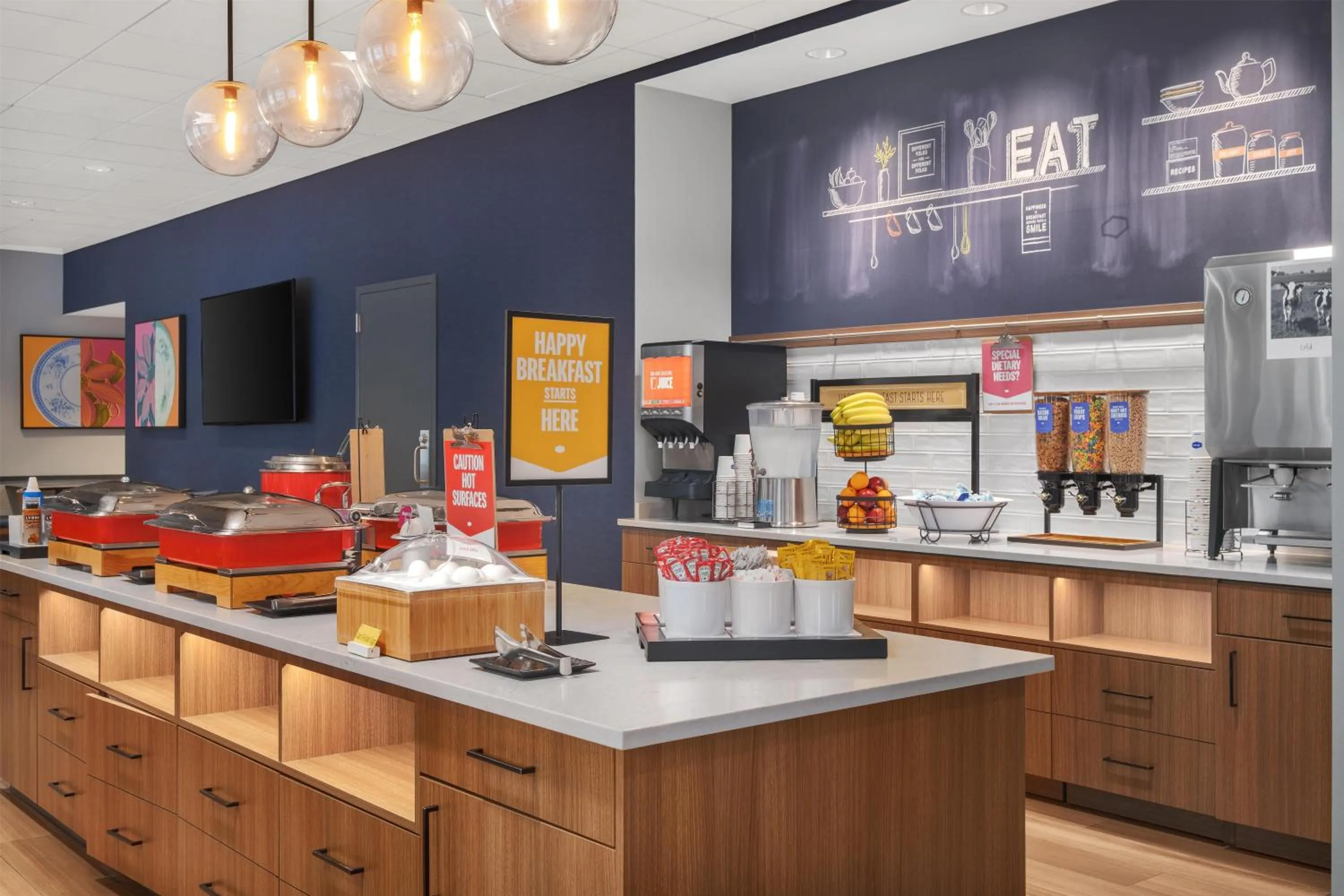 Breakfast in Hampton Inn & Suites Chicago-Downtown