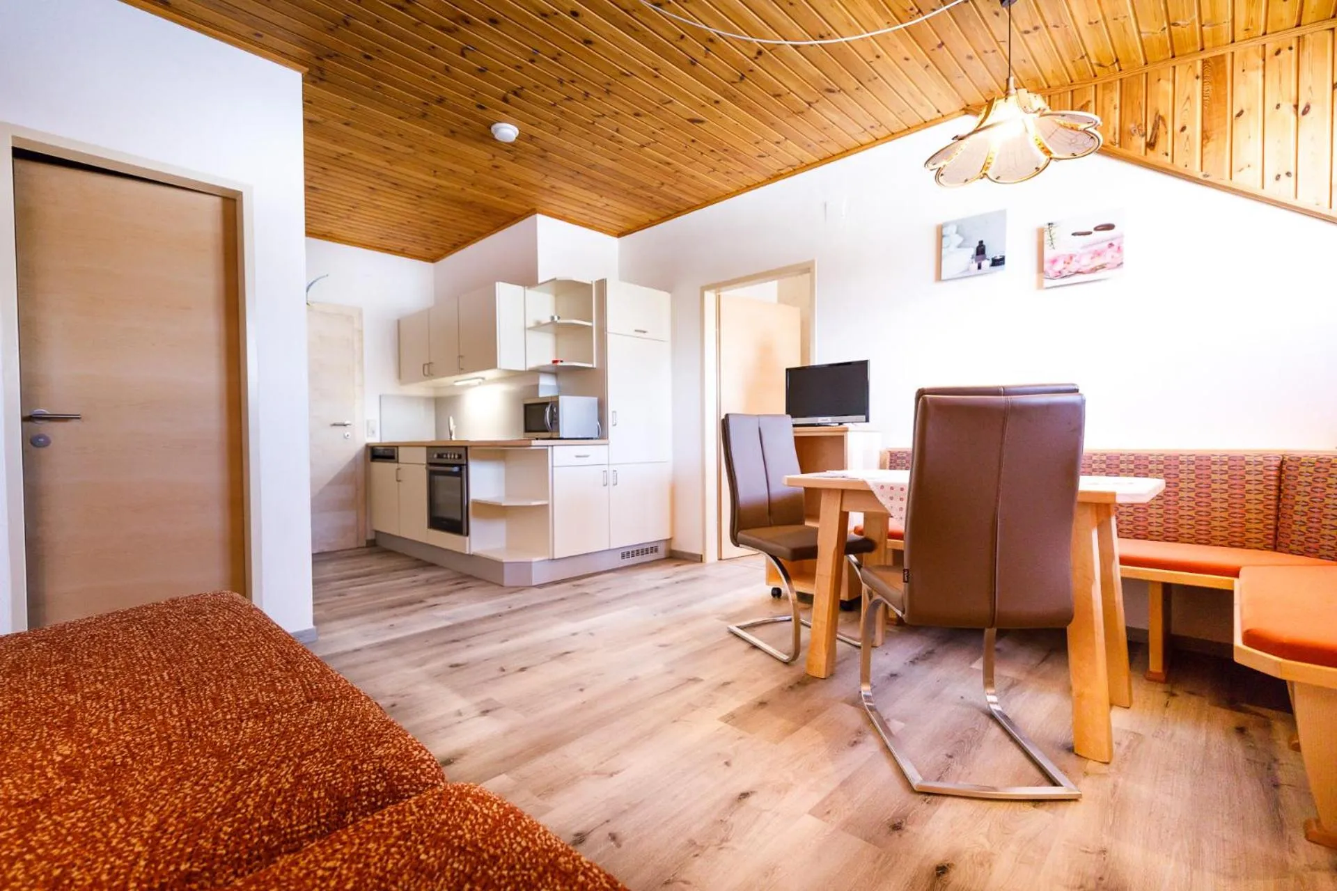 Kitchen or kitchenette in Hotel Gasthof zur Linde