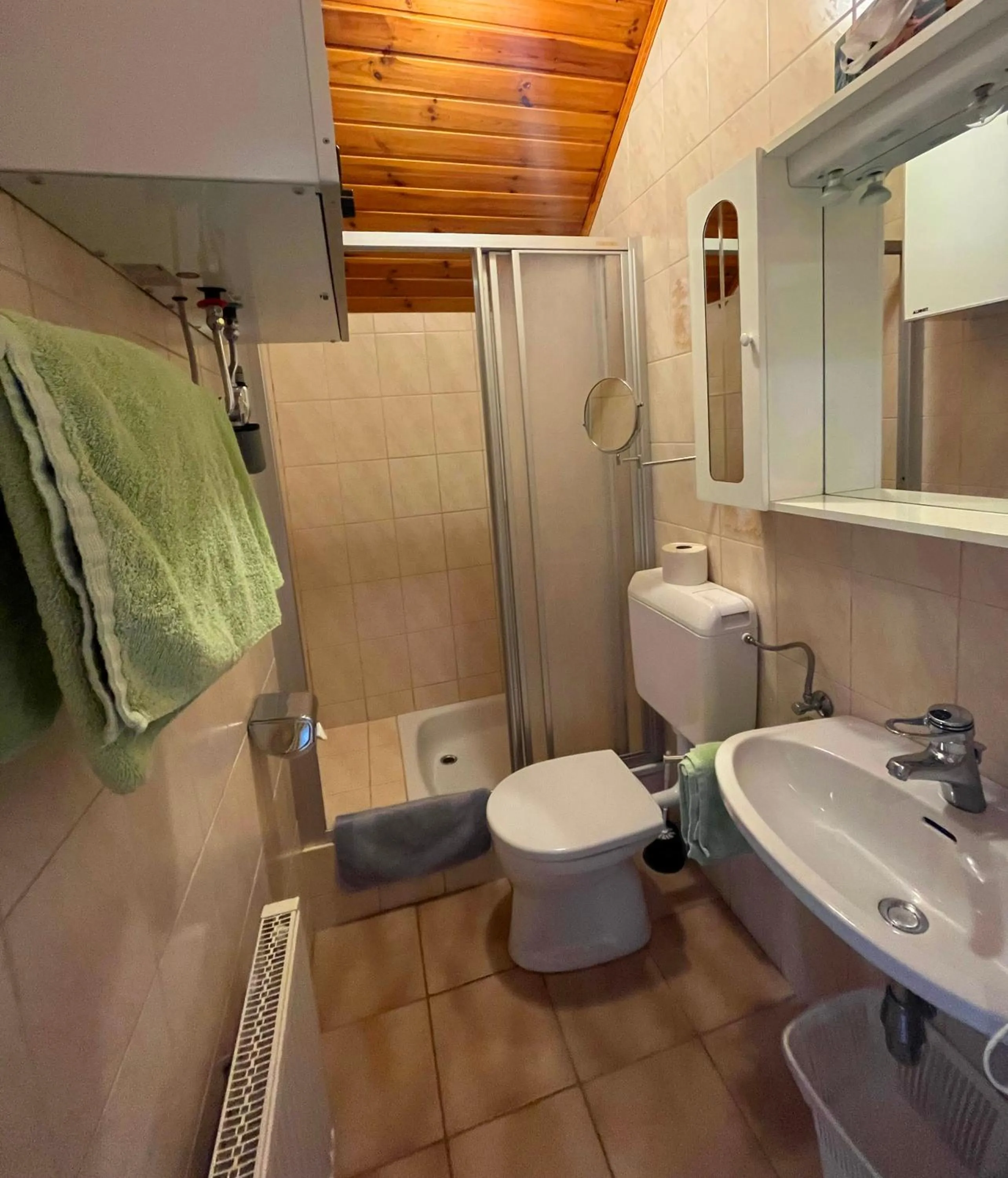 Bathroom in Hotel Gasthof zur Linde