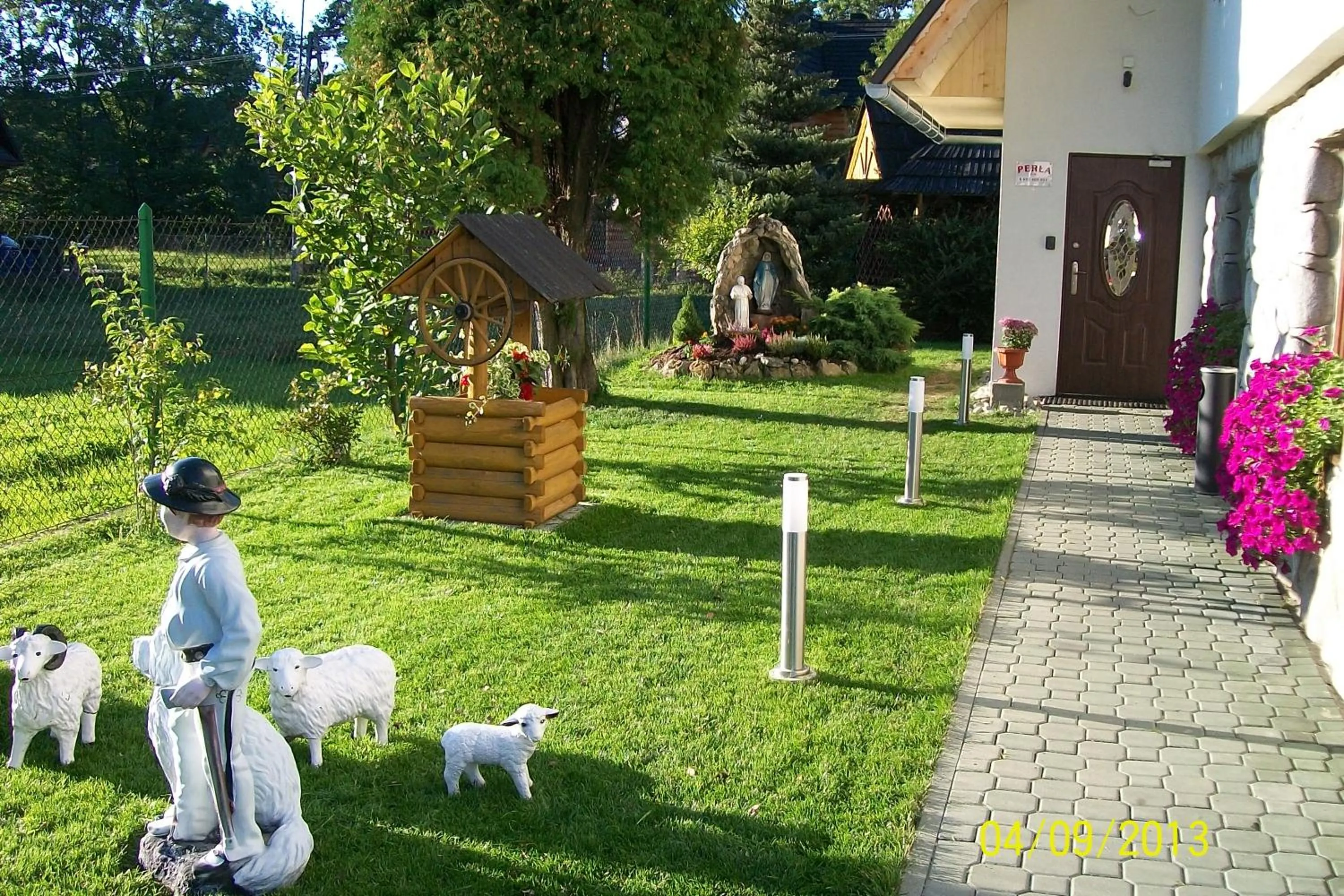 Property building in PERŁA