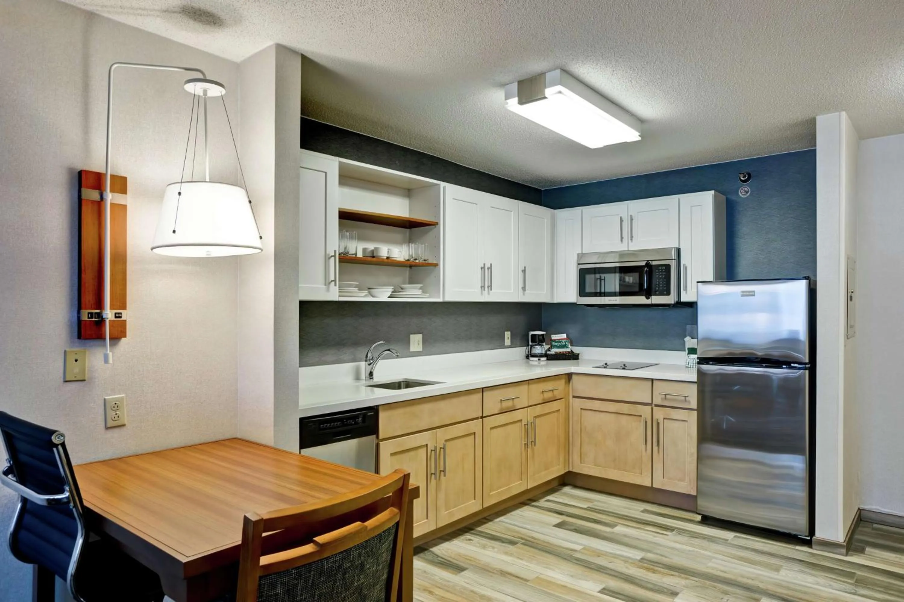 Kitchen or kitchenette in Homewood Suites by Hilton Chicago-Downtown