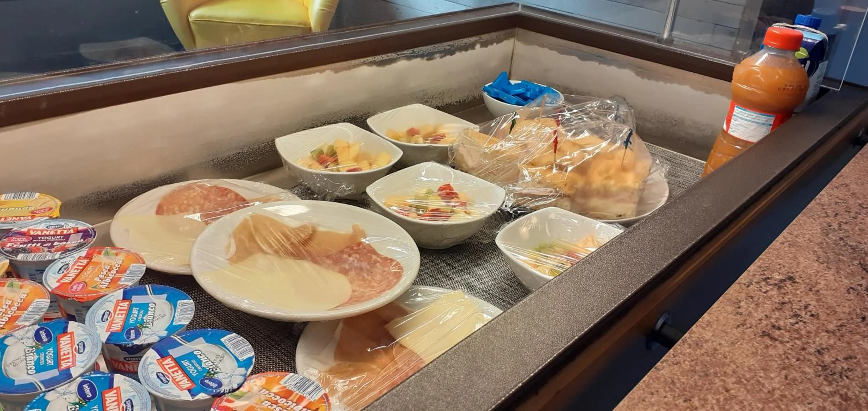 Breakfast in Hotel Garnì Anna