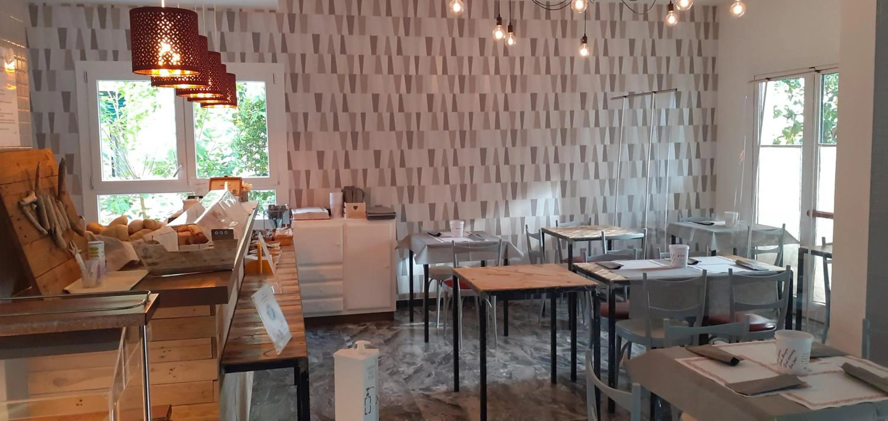 Breakfast in Hotel Garnì Anna