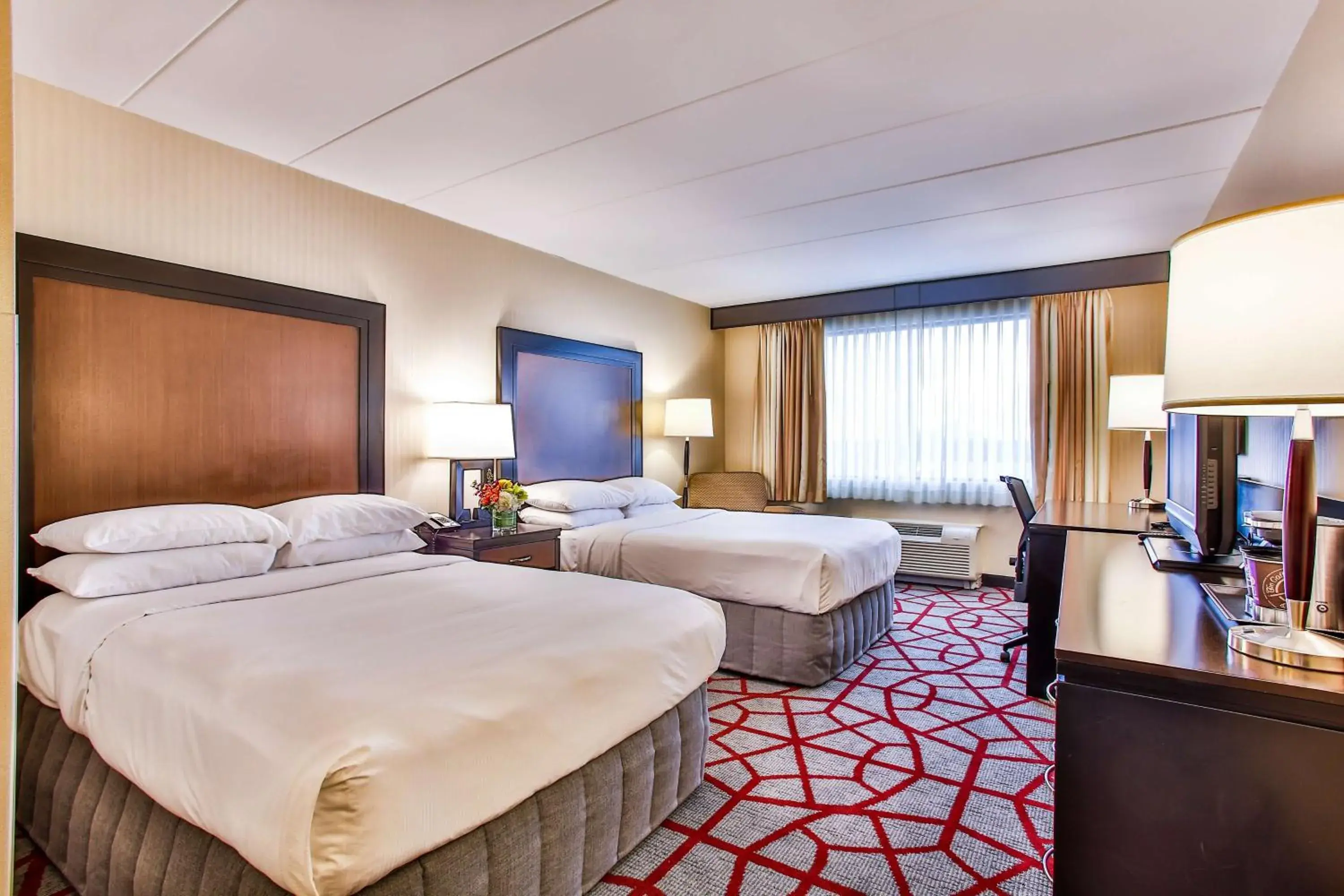 Double Room with Two Double Beds in DoubleTree by Hilton Chicago/Alsip Double Room with Two Double Beds in DoubleTree by Hilton Chicago/Alsip