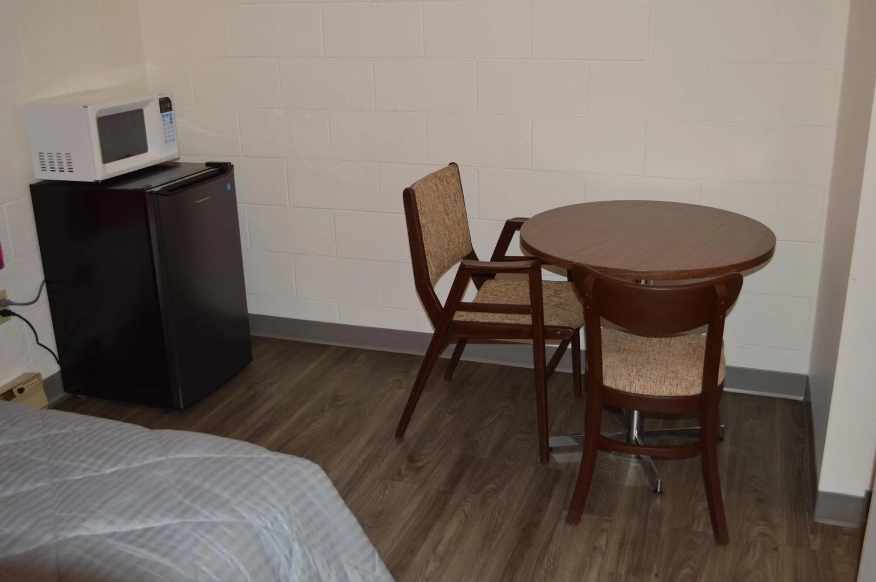 Dinner in A1 Motel And Campground