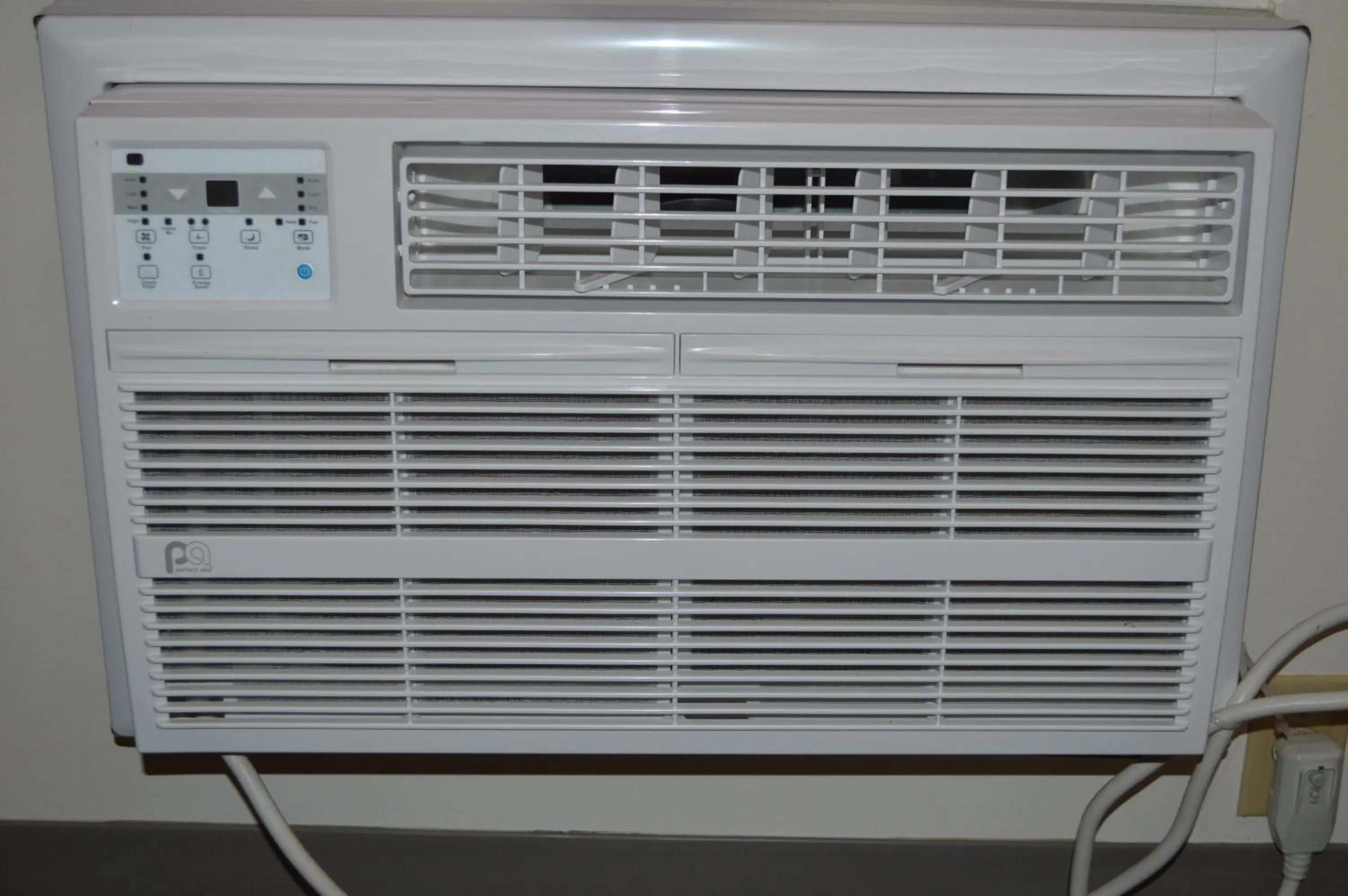 air conditioner in A1 Motel And Campground