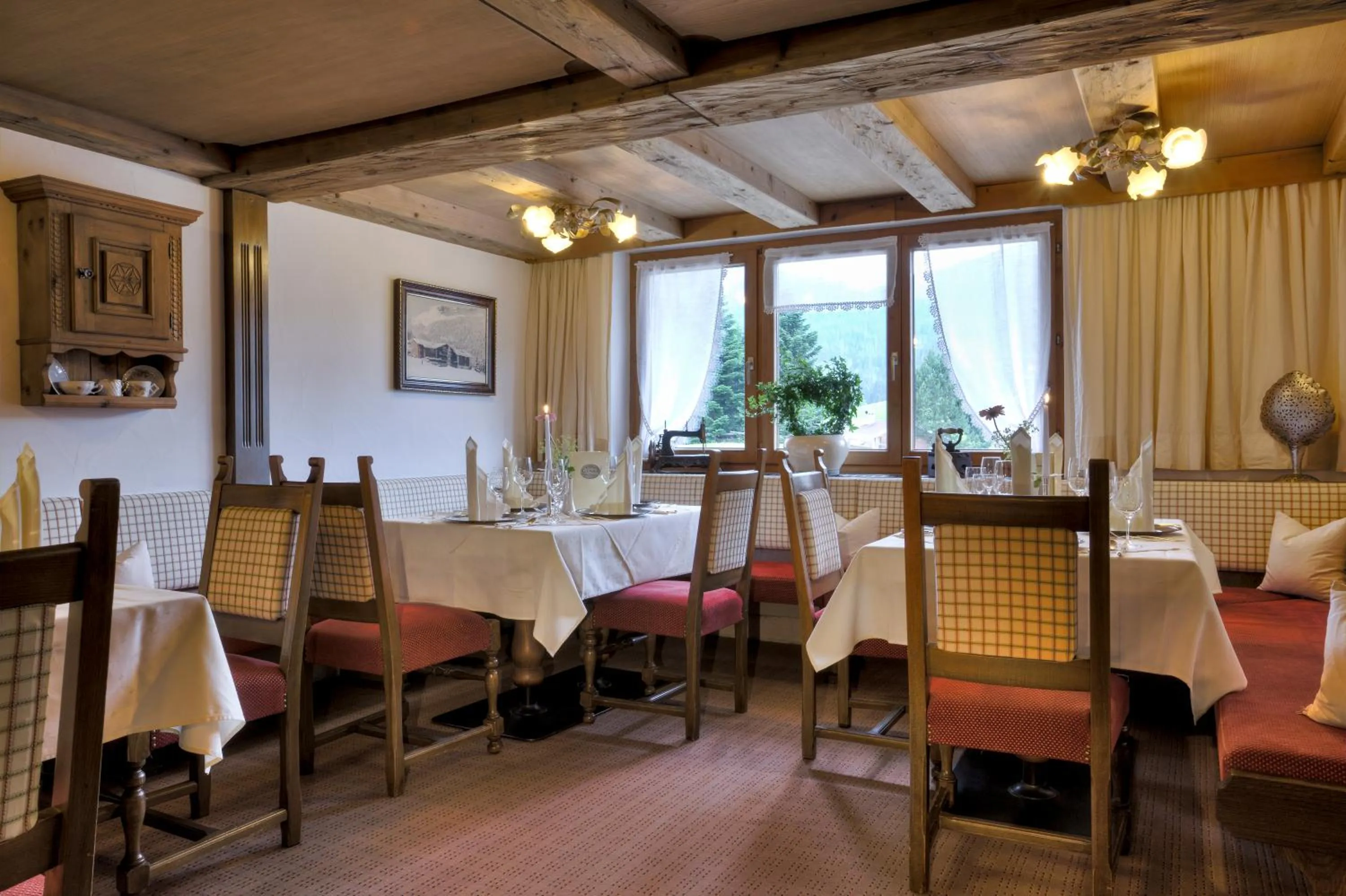 Restaurant/places to eat in Hotel Gemma- Adults only