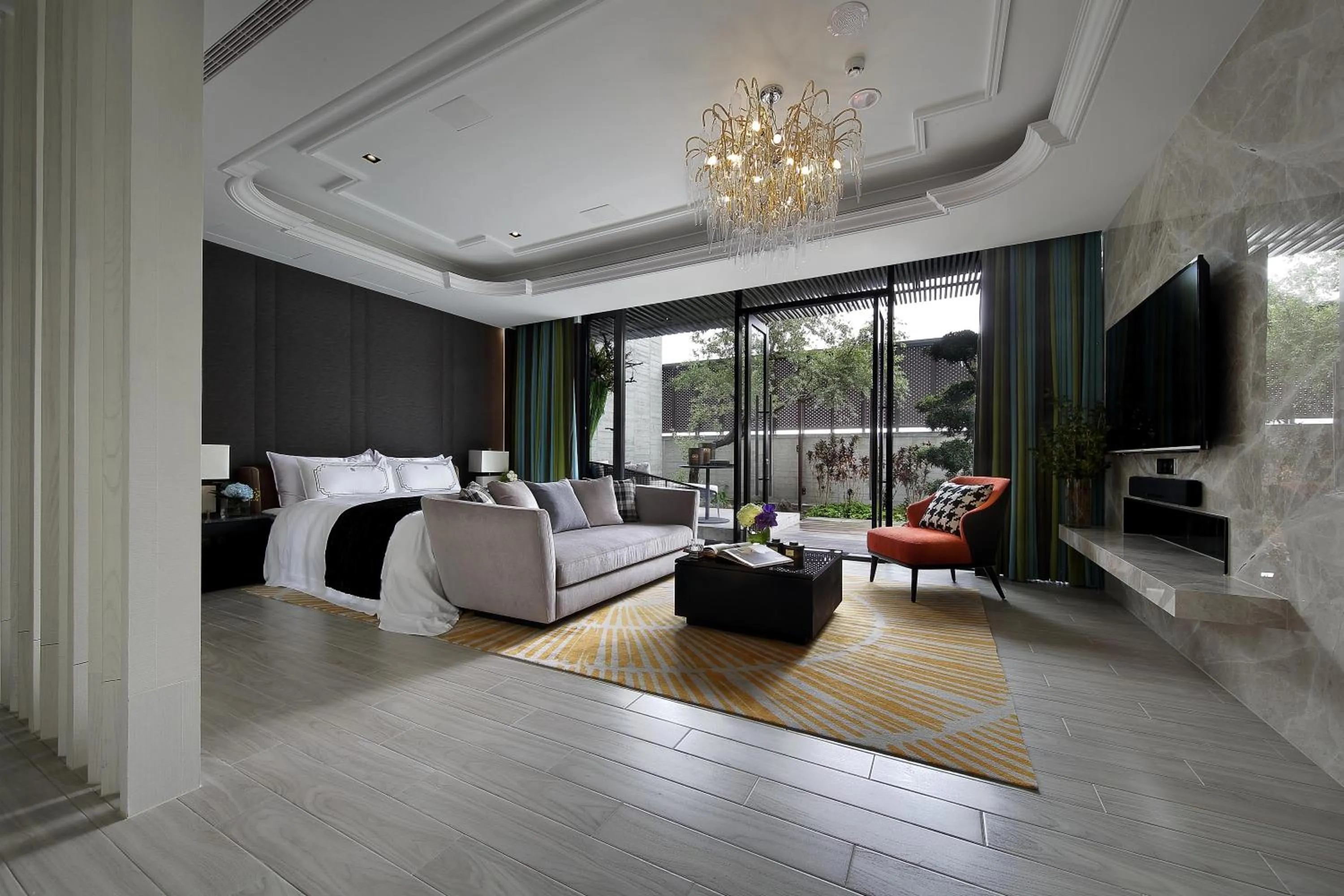 Bed in Ease Motel Taichung