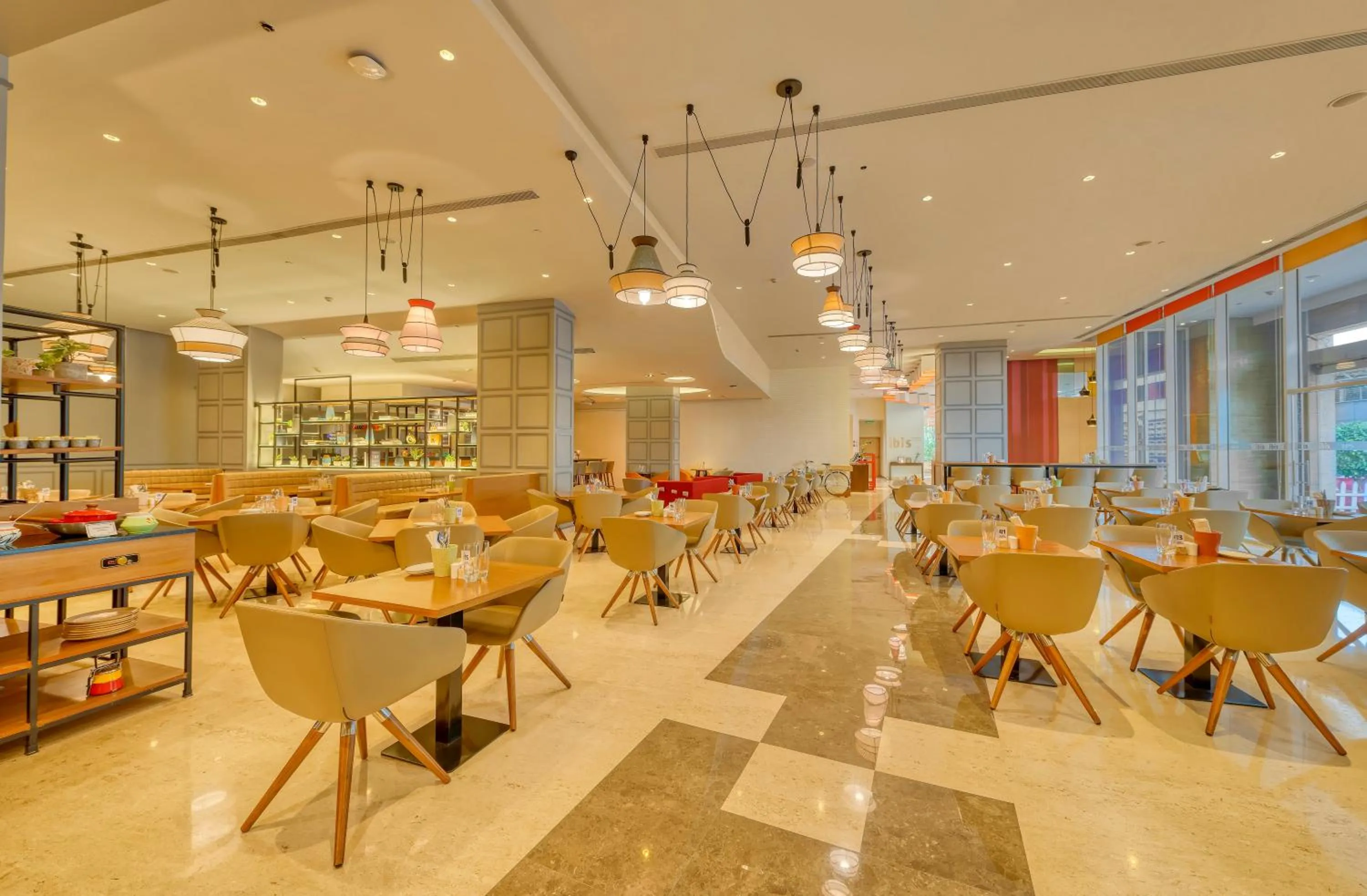 Restaurant/places to eat in ibis Bengaluru Outer Ring Road