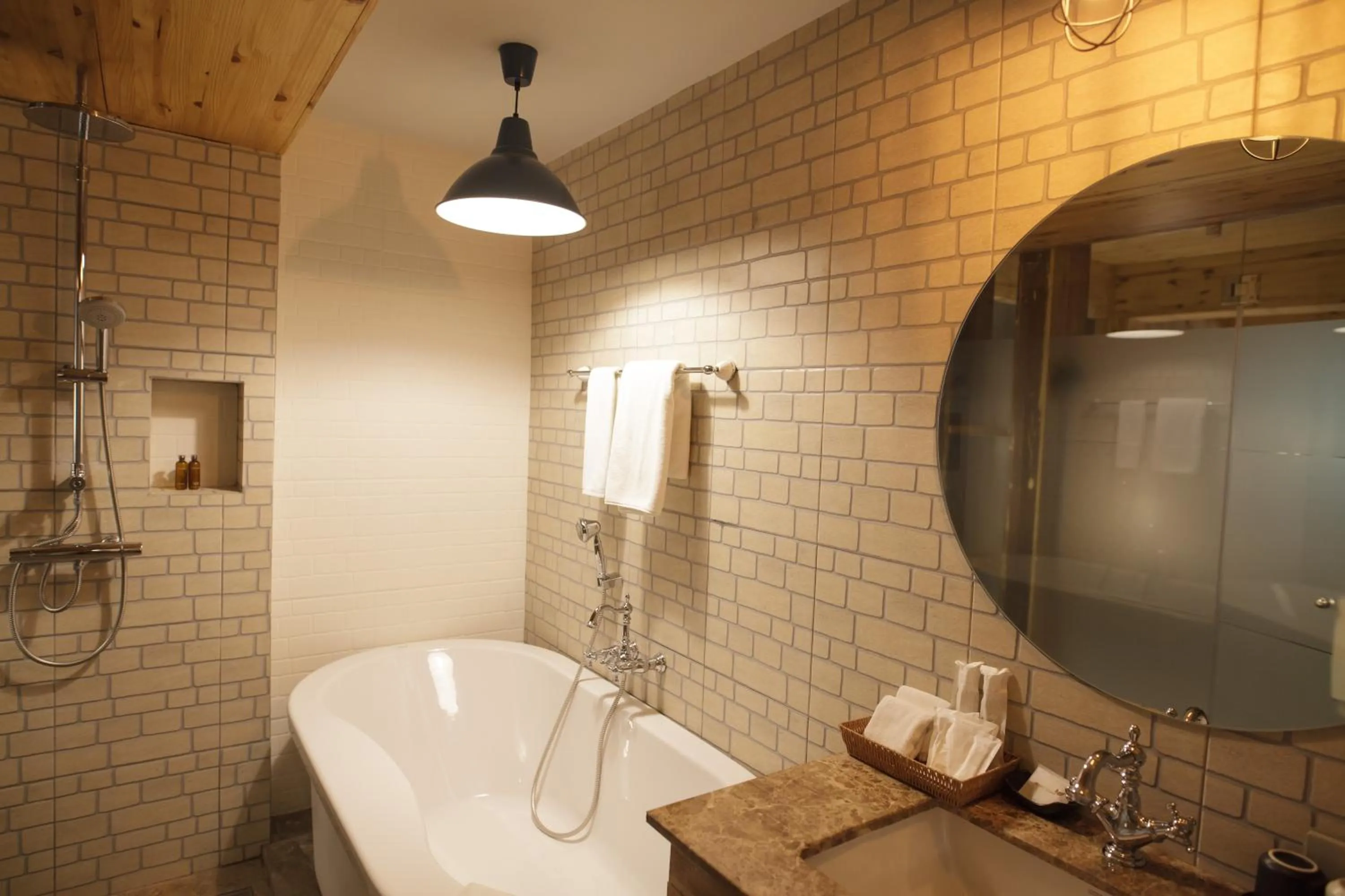 Bathroom in Sanae' Townhouse Chiang Mai