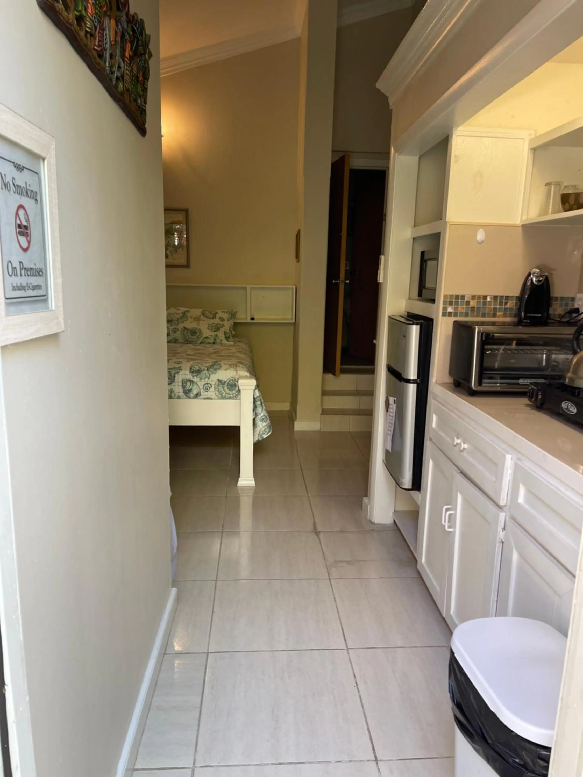 Kitchen or kitchenette in Dawson’s Hideaway