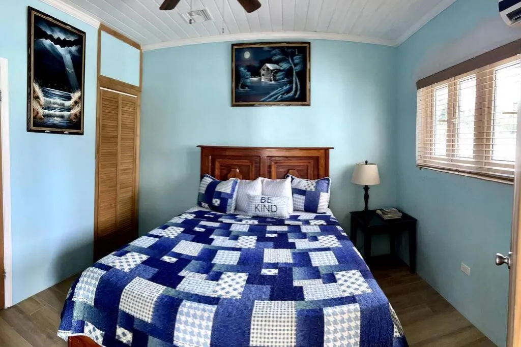 Bed in Dawson’s Hideaway