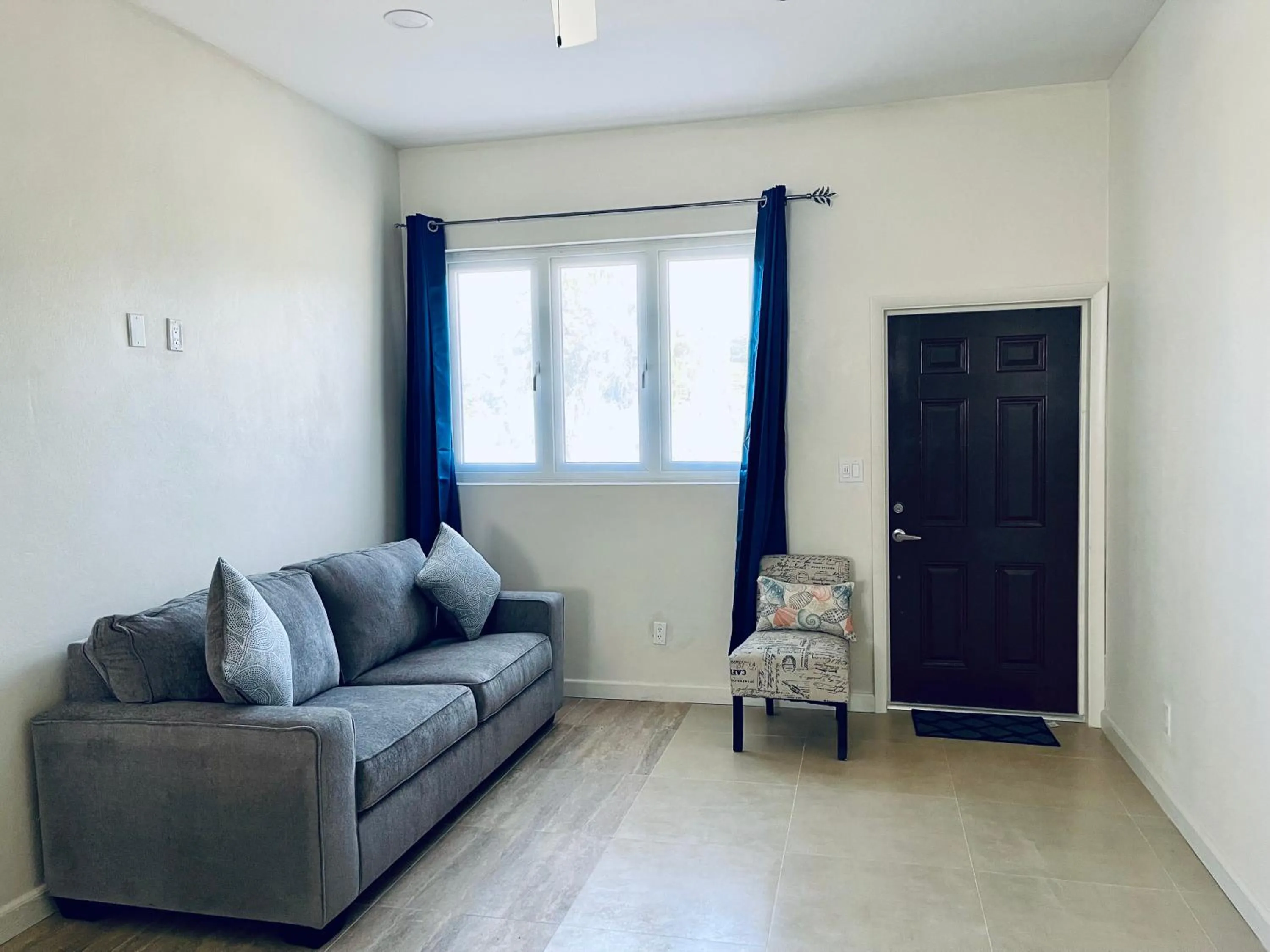 Seating area in Dawson’s Hideaway