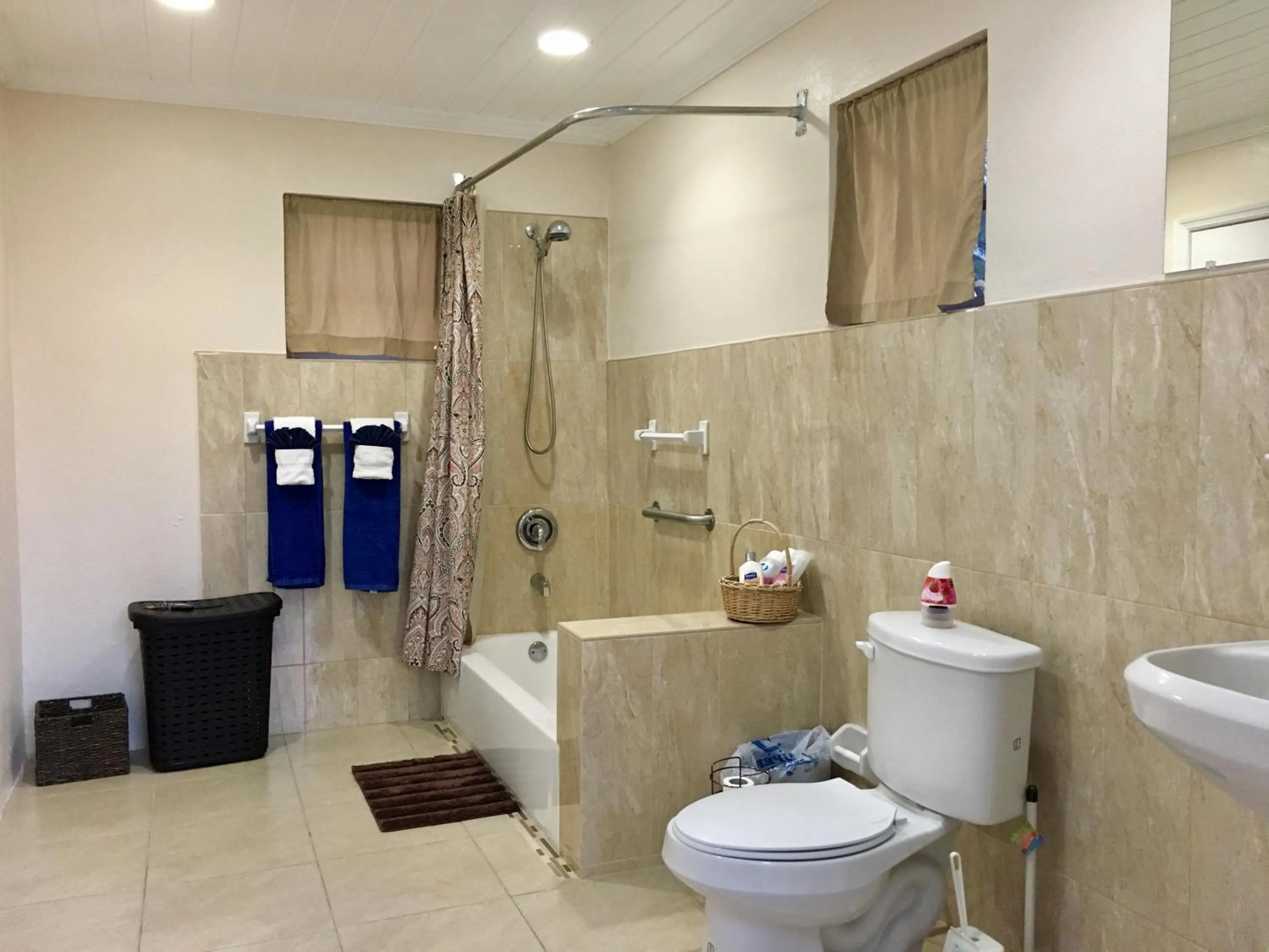 Bathroom in Dawson’s Hideaway