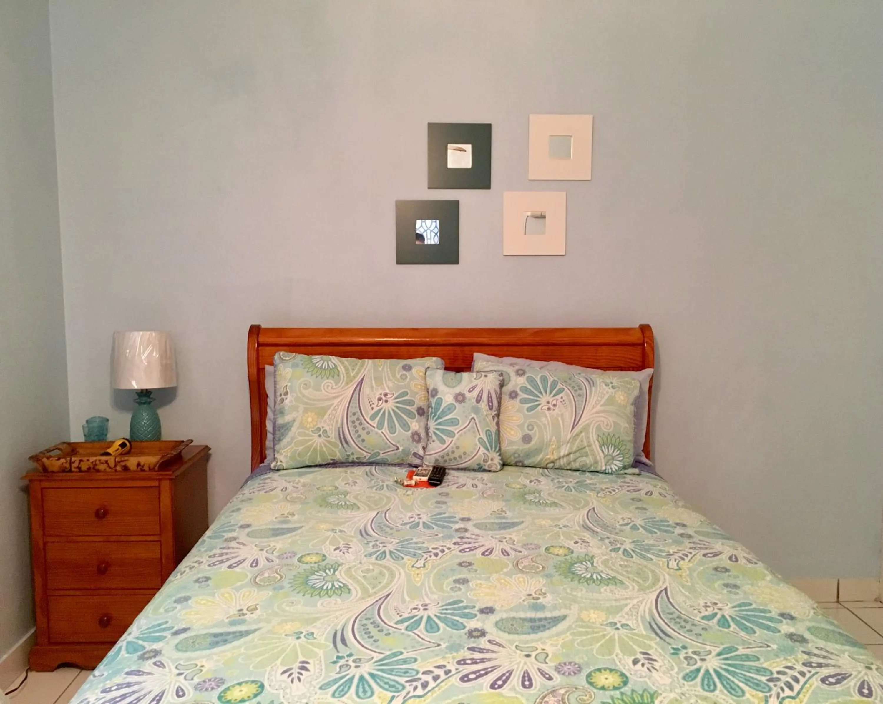 Bed in Dawson’s Hideaway