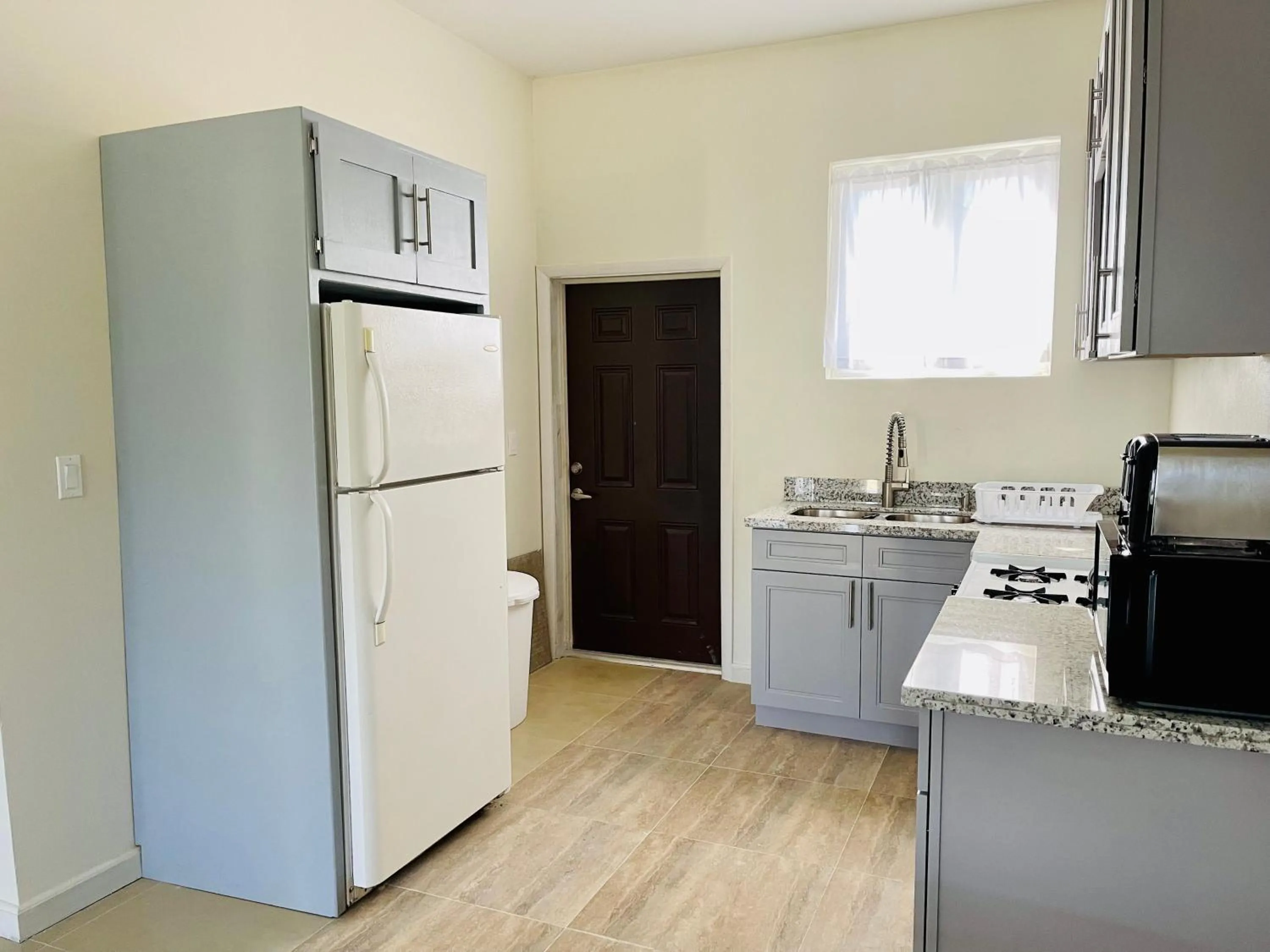 Kitchen or kitchenette in Dawson’s Hideaway